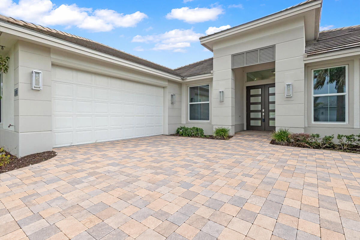 En Venta 9323 SW Pinnacle Place, Port St. Lucie, FL 34987, Port St. Lucie, FL 34987