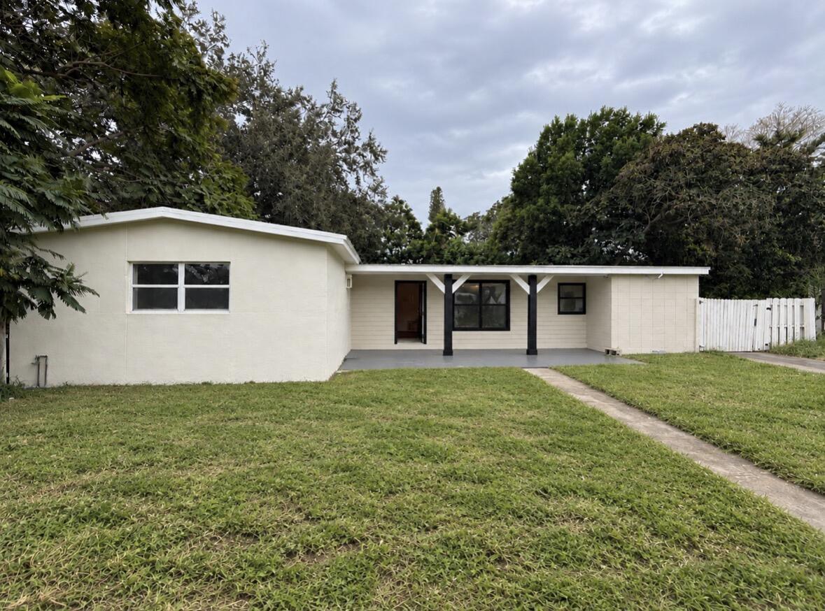 En Venta 180 SE Serenata Court, Port St. Lucie, FL 34983, Port St. Lucie, FL 34983