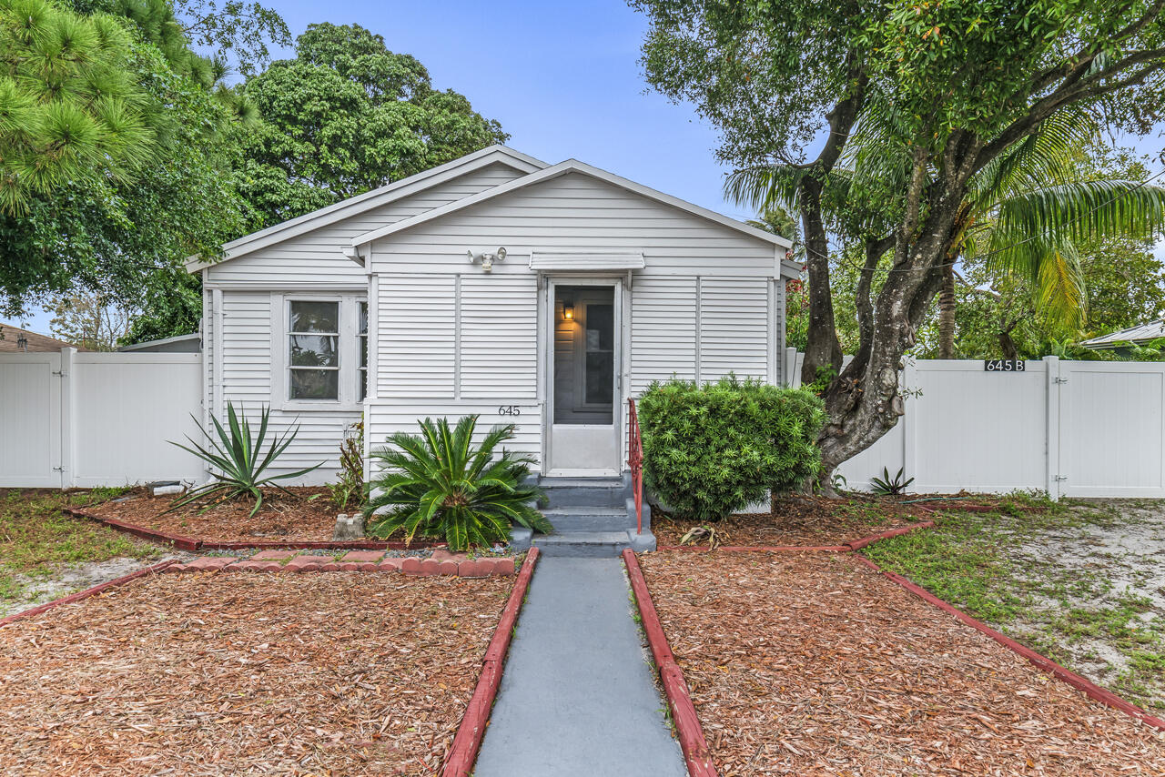 En Renta 645 NE 38th Street A, Oakland Park, FL 33334, Oakland Park, FL 33334