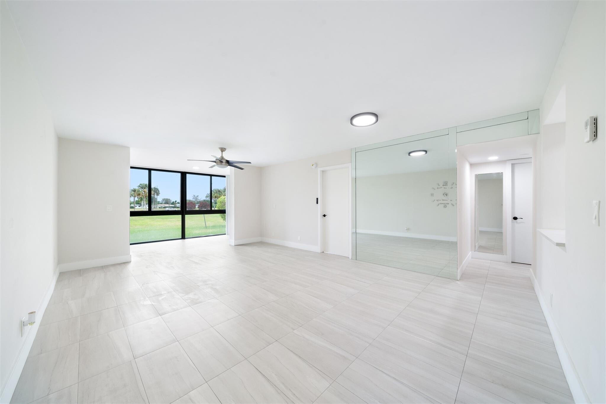 En Venta 7350 NW 18th Street 104, Margate, FL 33063, Margate, FL 33063