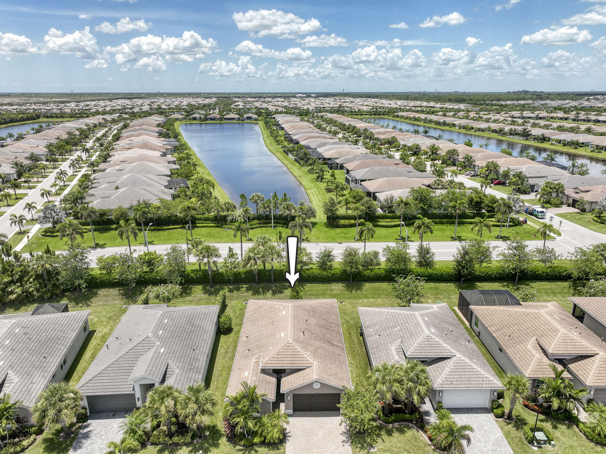 En Venta 11597 SW Hawkins Terrace, Port St. Lucie, FL 34987, Port St. Lucie, FL 34987