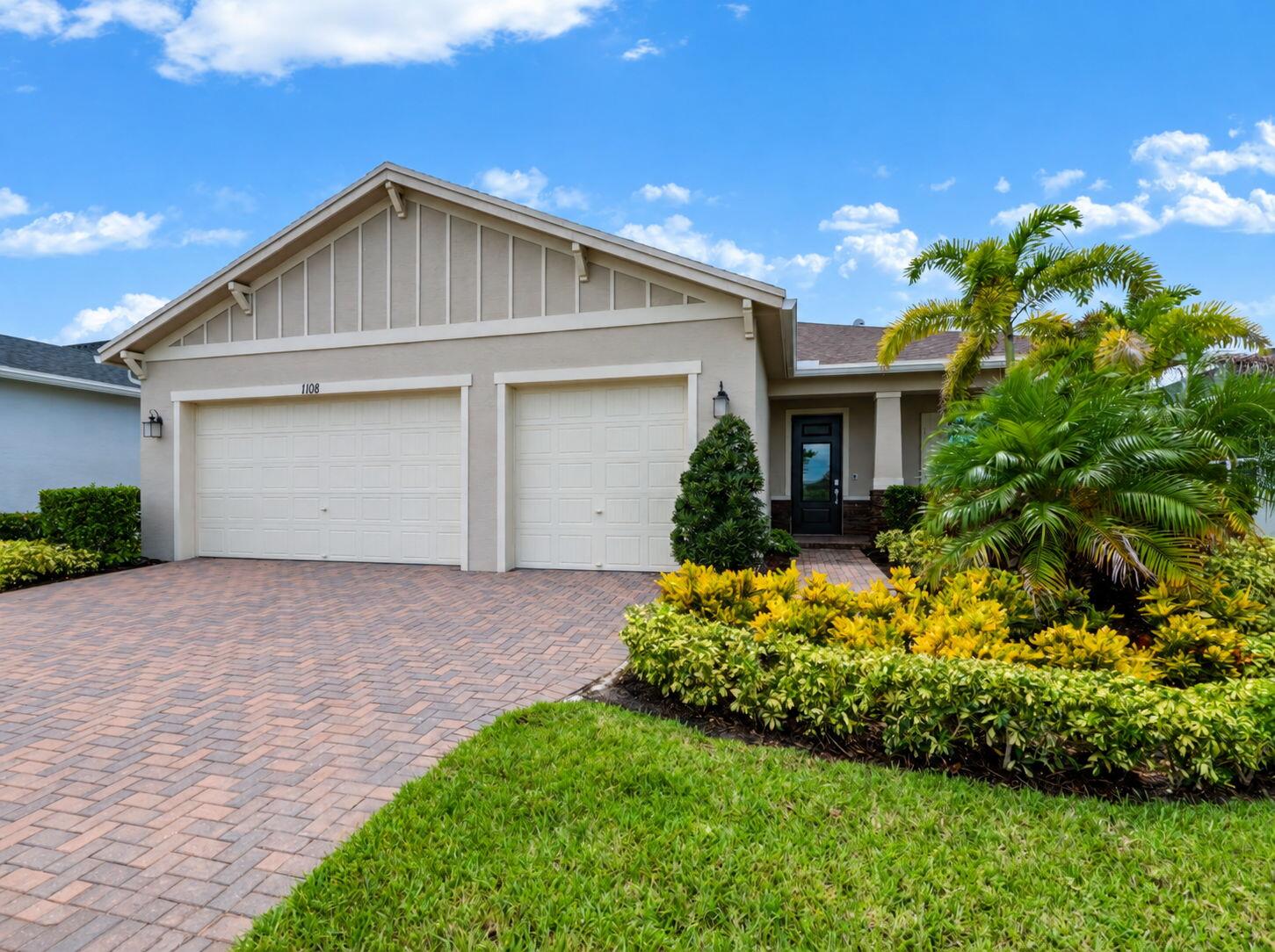 En Venta 1108 SE WOODBINE Road, Port St. Lucie, FL 34984, Port St. Lucie, FL 34984