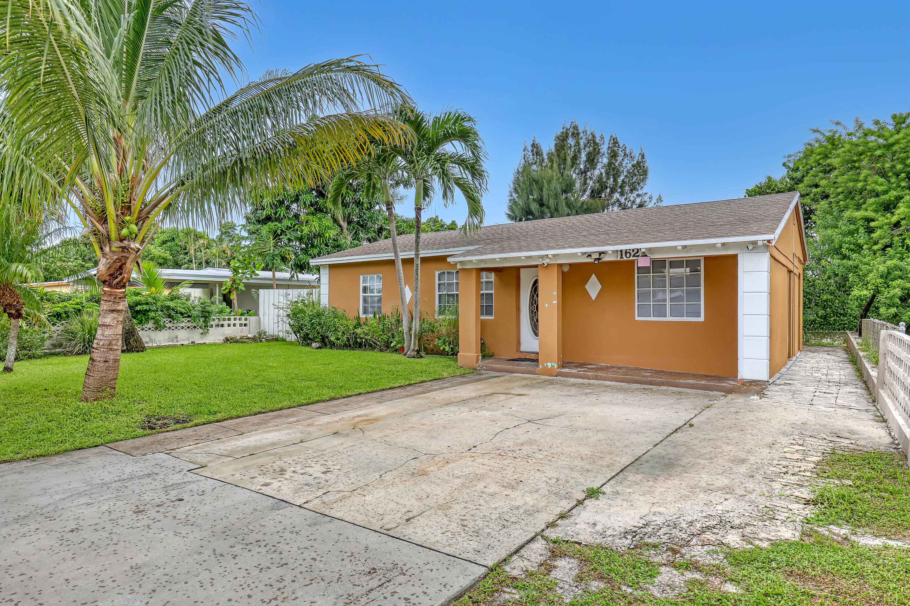 En Venta 1627 4th Court NE, Boynton Beach, FL 33435, Boynton Beach, FL 33435