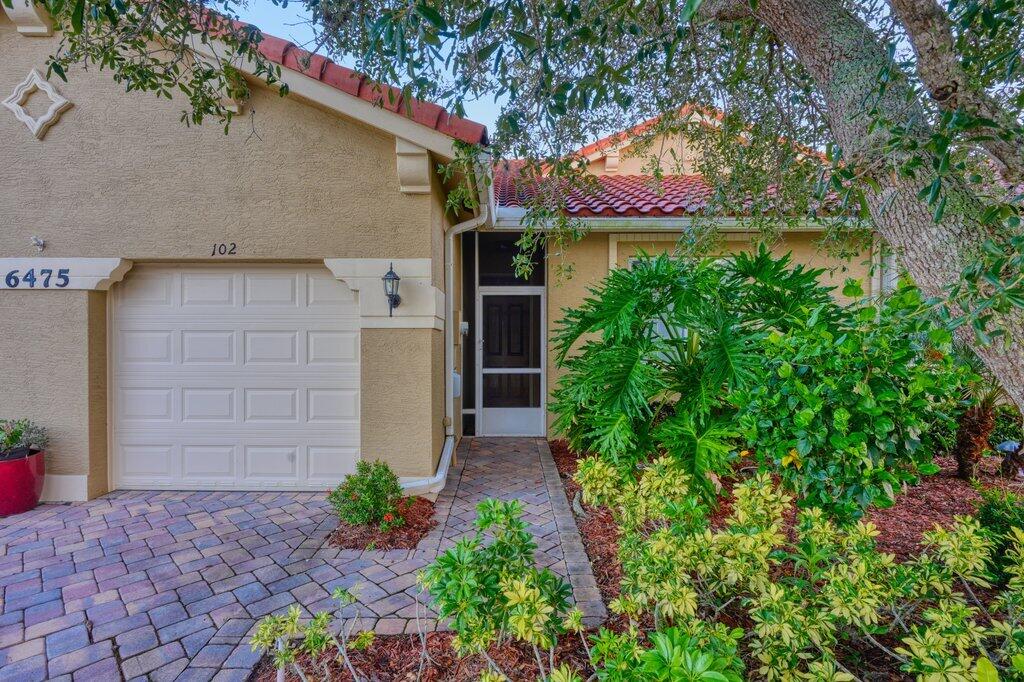 En Venta 6475 Oxford Circle 102B, Vero Beach, FL 32966, Vero Beach, FL 32966