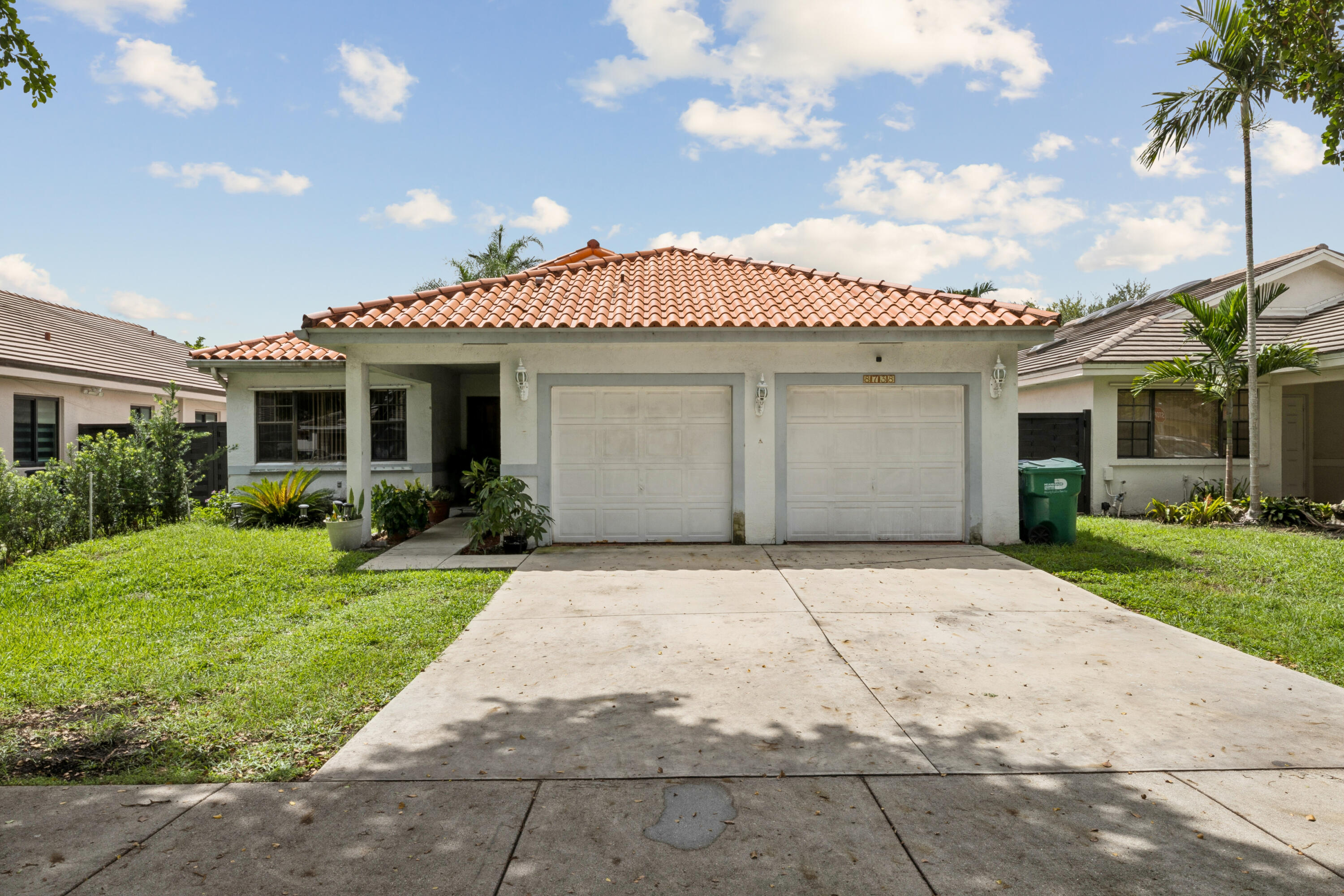 En Venta 8738 NW 150th Terrace, Miami Lakes, FL 33018, Miami Lakes, FL 33018