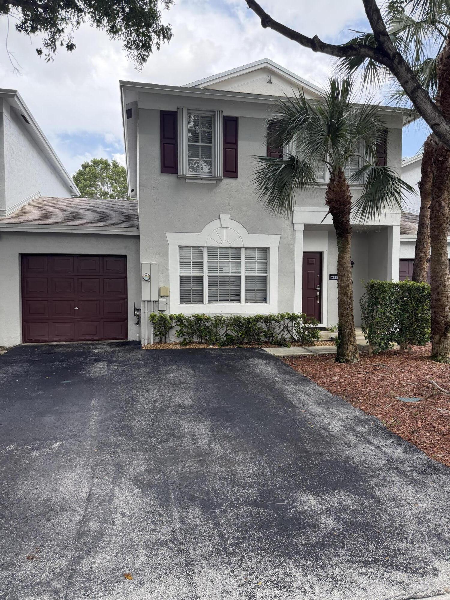 En Venta 9541 Bradshaw Lane, Tamarac, FL 33321, Tamarac, FL 33321