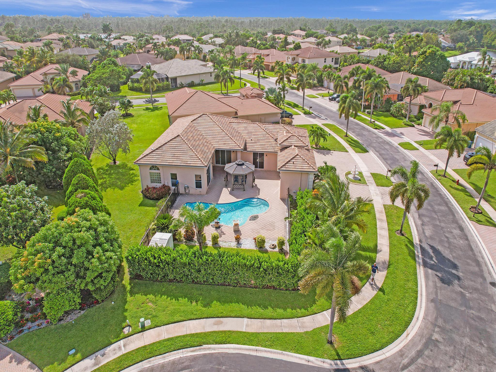 En Venta 2933 E Fontana Court, Royal Palm Beach, FL 33411, Royal Palm Beach, FL 33411