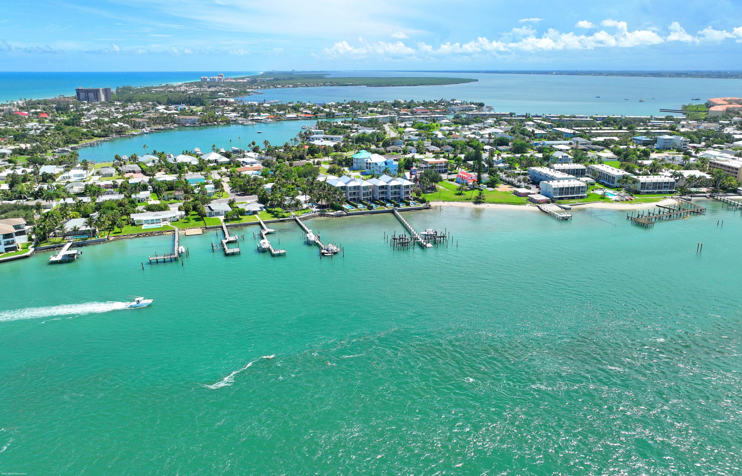 En Venta 1440 E SEAWAY Drive 1, Fort Pierce, FL 34949, Fort Pierce, FL 34949