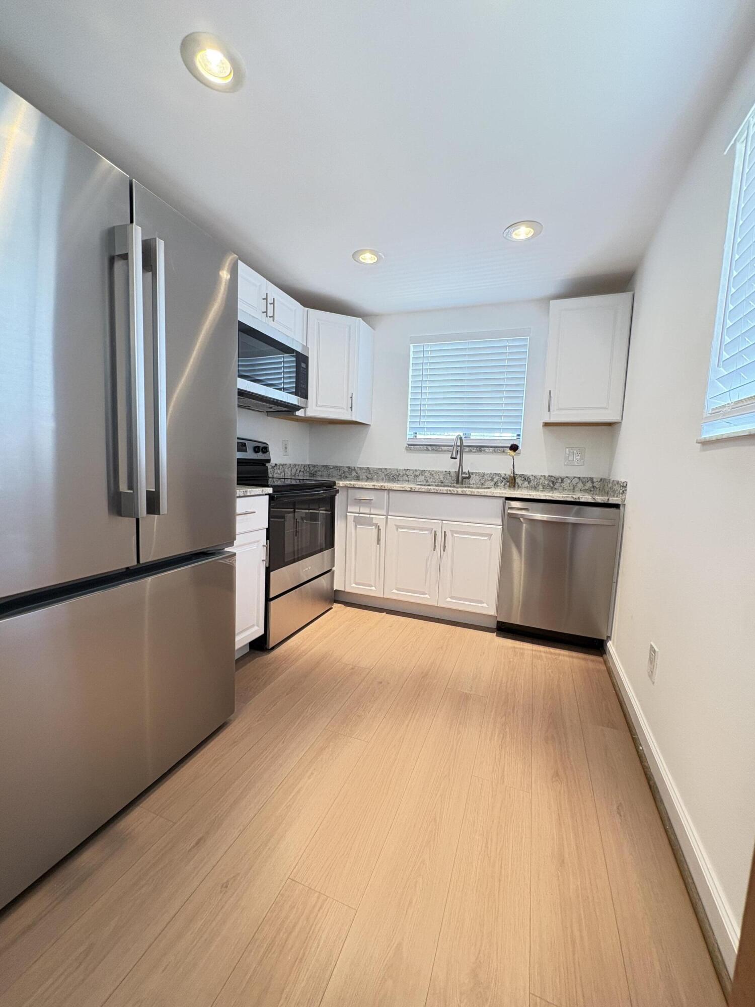 En Renta 1245 S Flagler Avenue 305, Pompano Beach, FL 33060, Pompano Beach, FL 33060