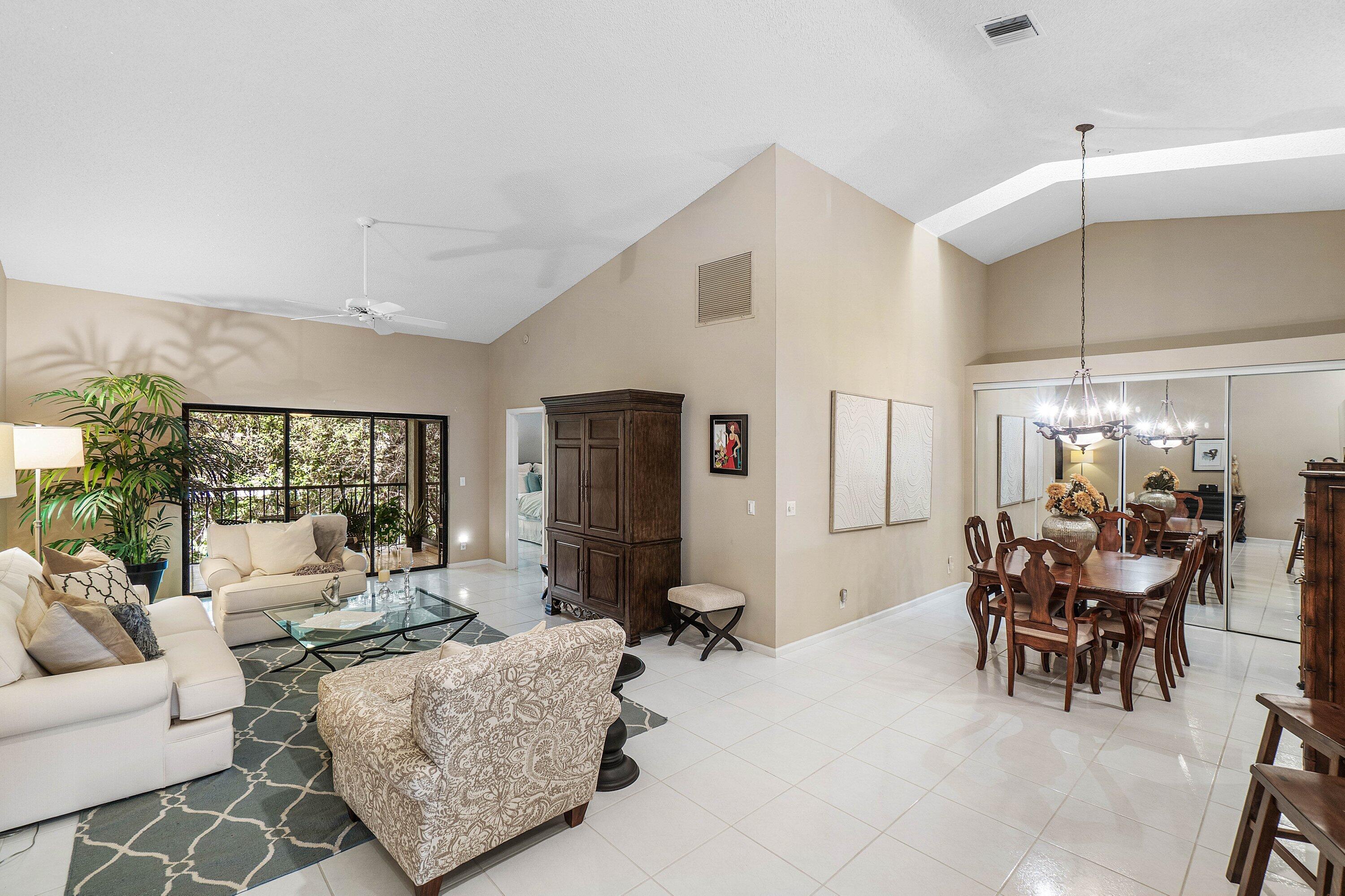 En Venta 9711 PAVAROTTI Terrace 202, Boynton Beach, FL 33437, Boynton Beach, FL 33437