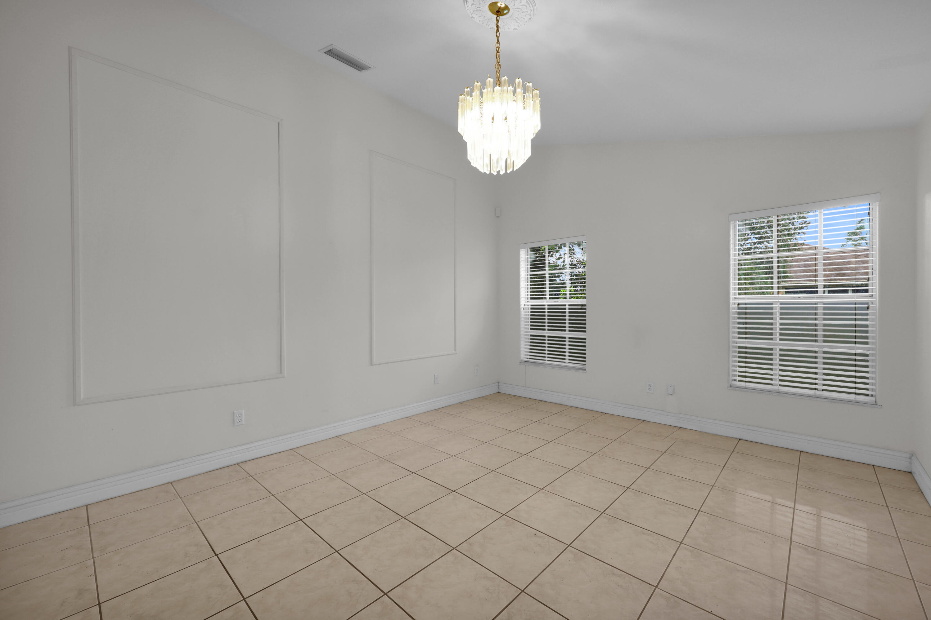 En Venta 2901 SW BRIGHT Street, Port St. Lucie, FL 34953, Port St. Lucie, FL 34953