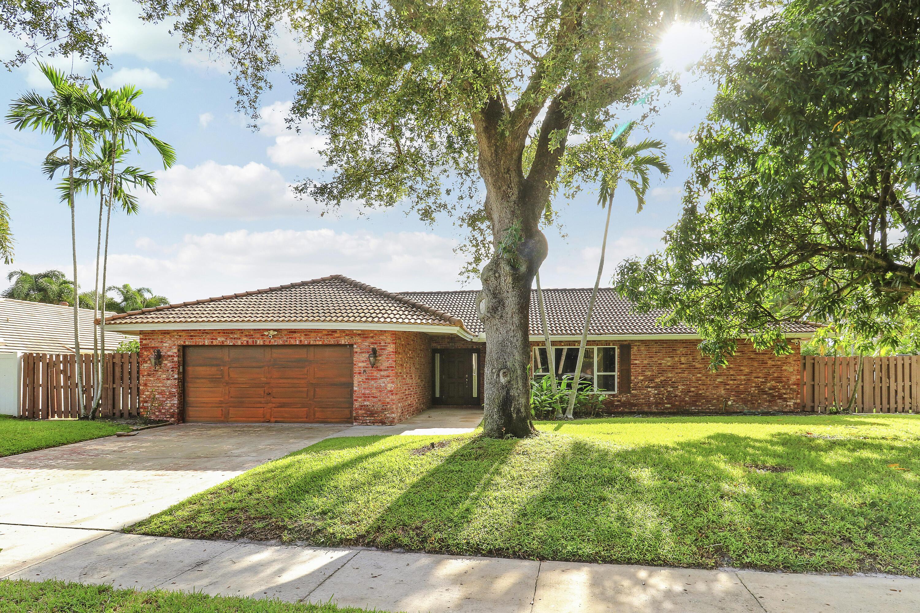 En Renta 100 SW 15th Court, Boca Raton, FL 33486, Boca Raton, FL 33486