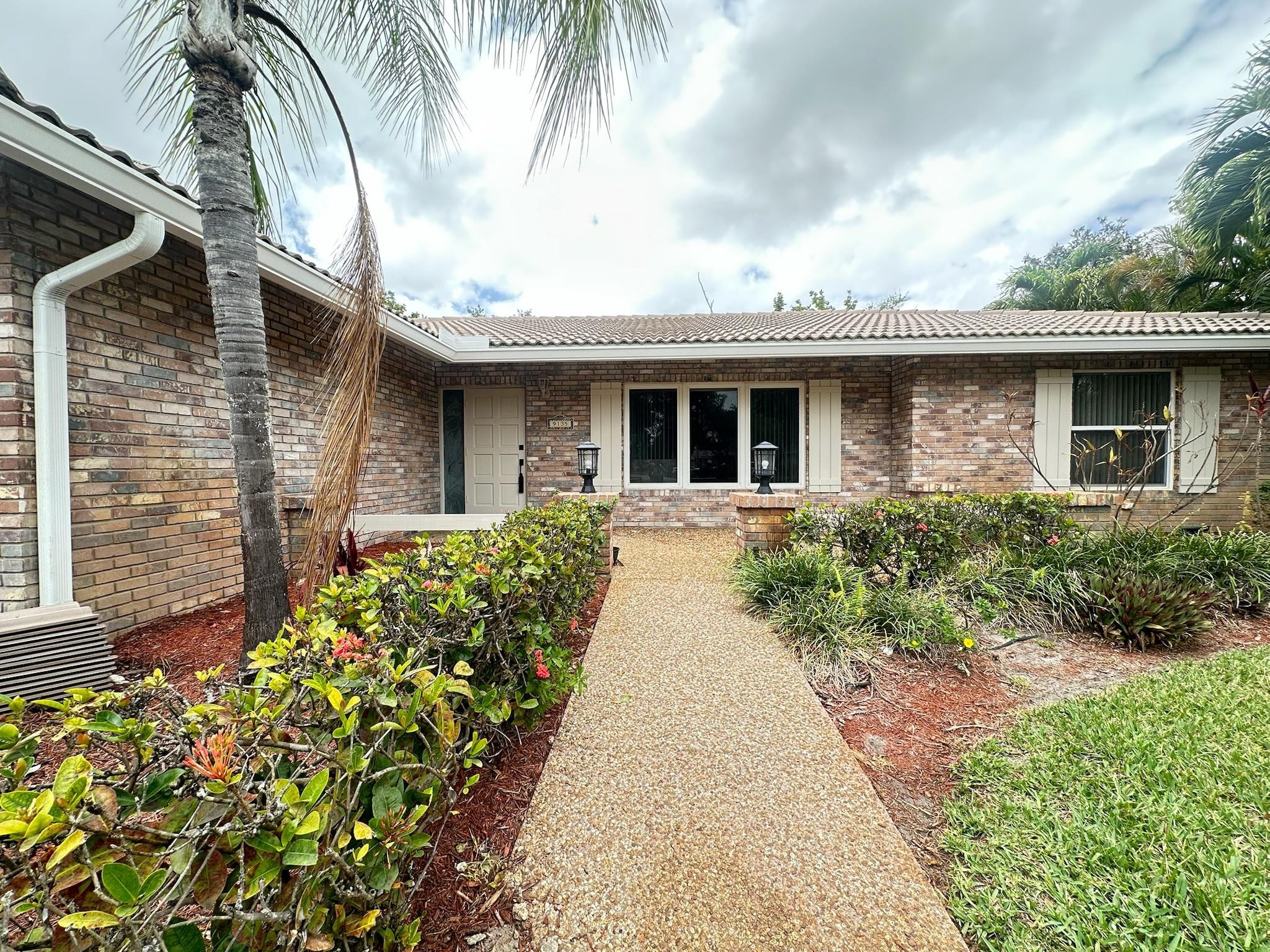 En Renta 9135 NW 3RD Court, Coral Springs, FL 33071, Coral Springs, FL 33071