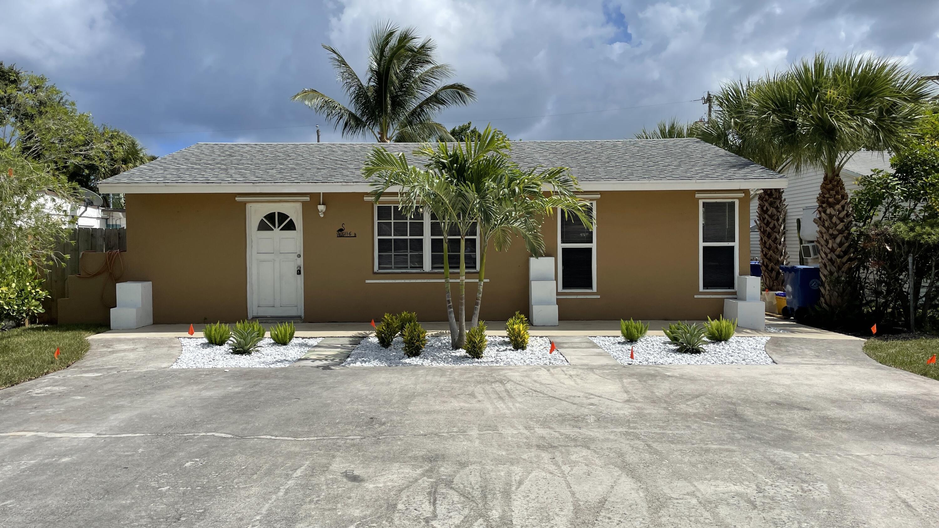 En Renta 116 E CENTRAL Boulevard, Lantana, FL 33462, Lantana, FL 33462