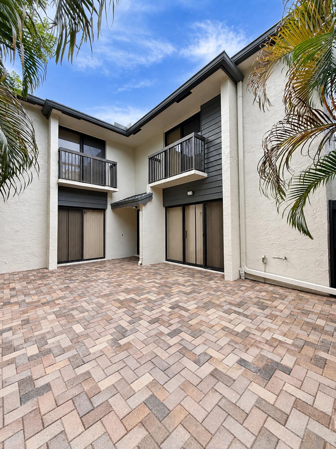 En Renta 3205 COCOPLUM Circle 3364, Coconut Creek, FL 33063, Coconut Creek, FL 33063