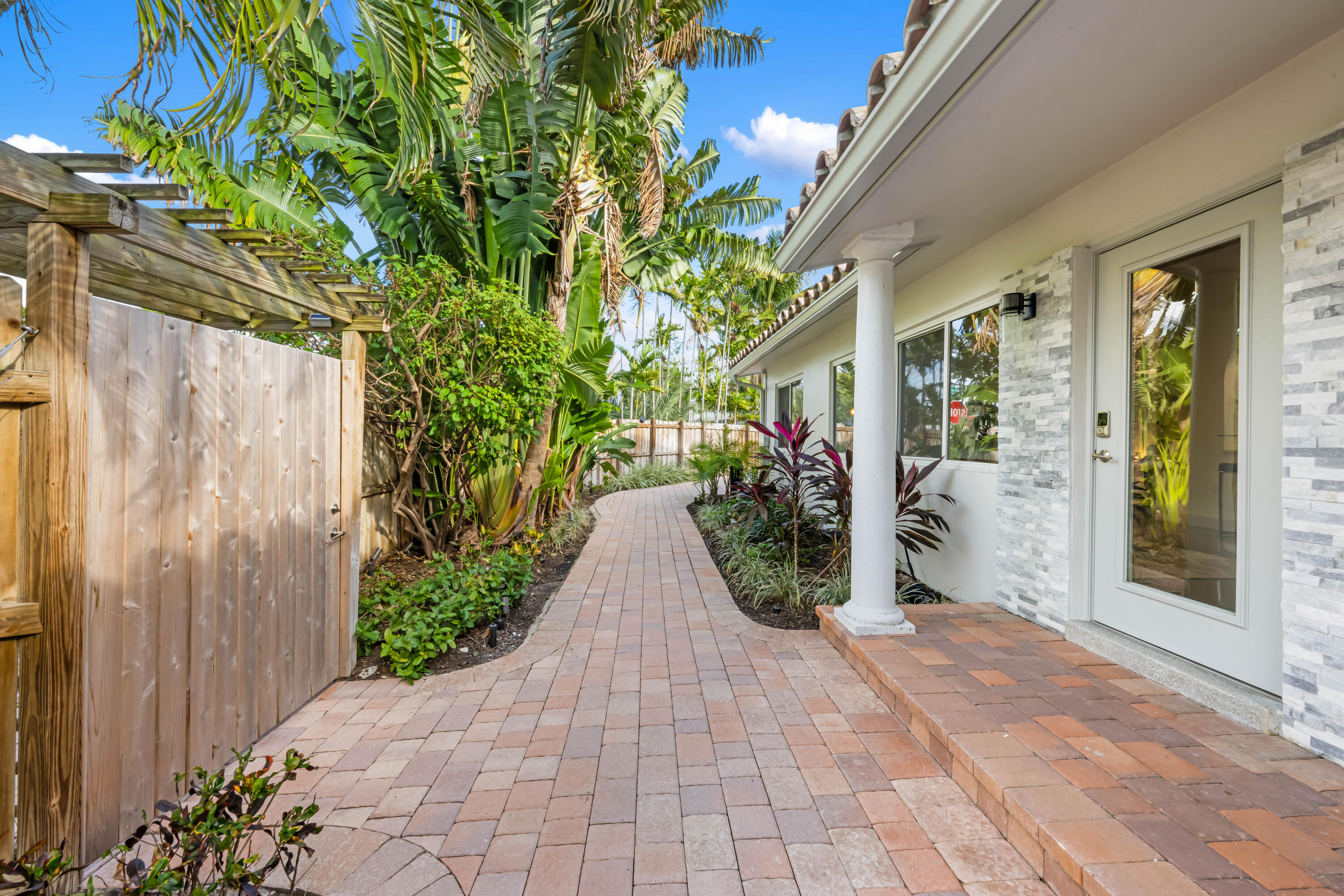 En Renta 1764 NE 16TH Street, Fort Lauderdale, FL 33304, Fort Lauderdale, FL 33304