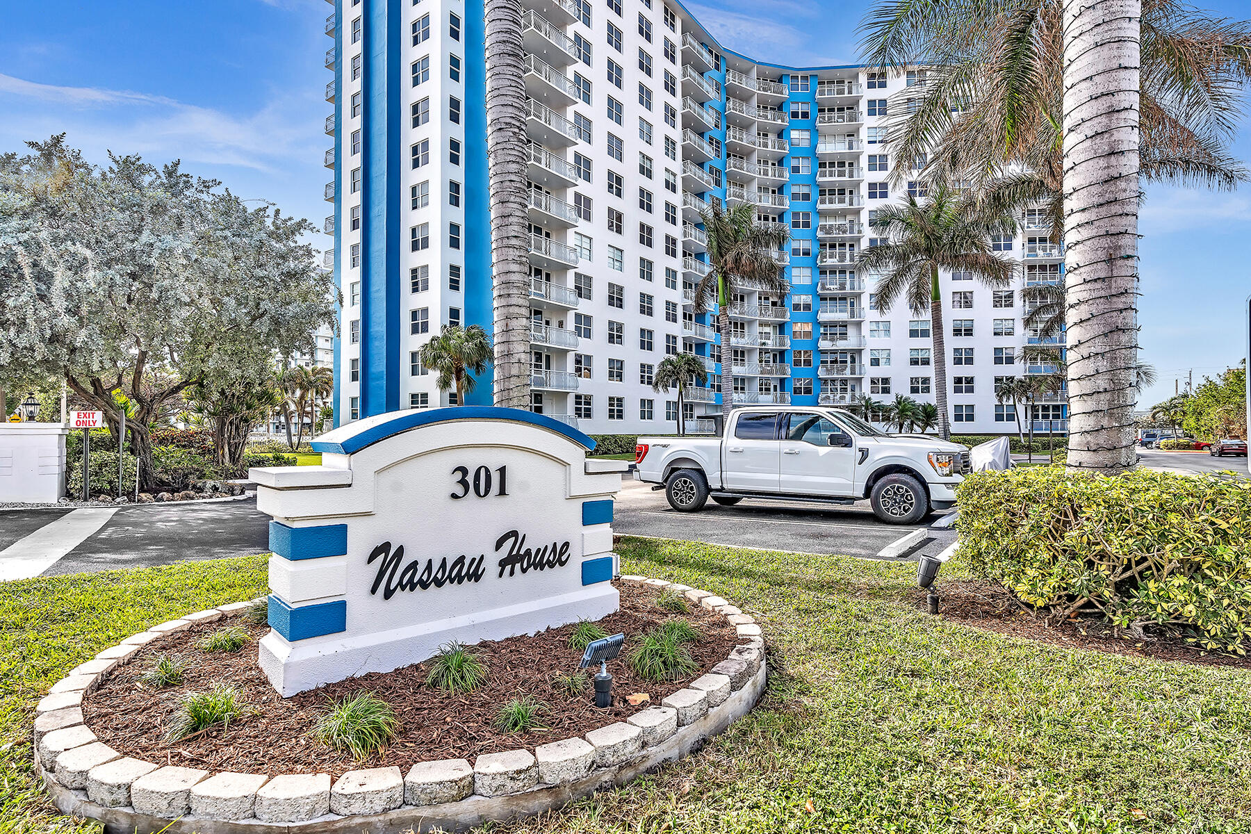 En Venta 301 N Ocean Boulevard 709, Pompano Beach, FL 33062, Pompano Beach, FL 33062
