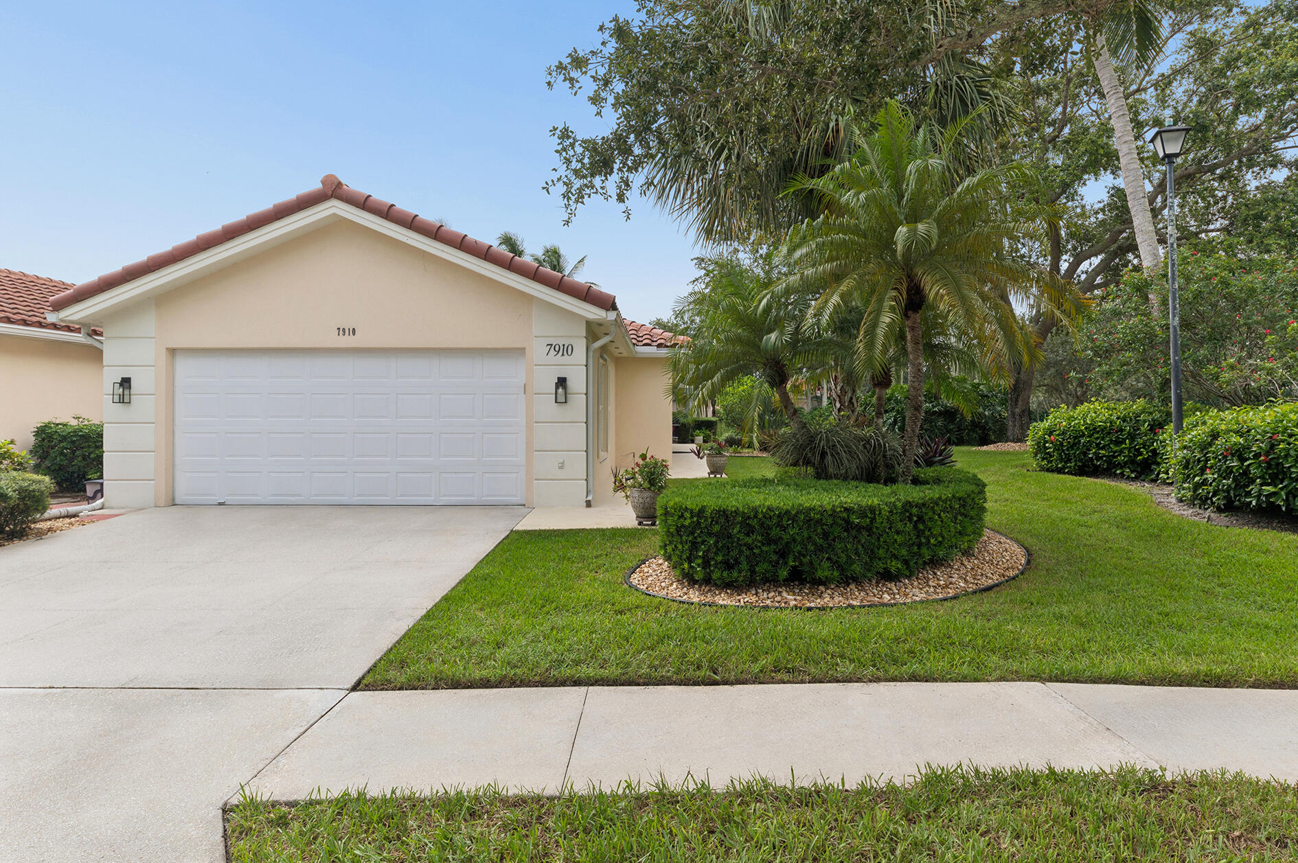 En Venta 7910 Pine Island Way, West Palm Beach, FL 33411, West Palm Beach, FL 33411