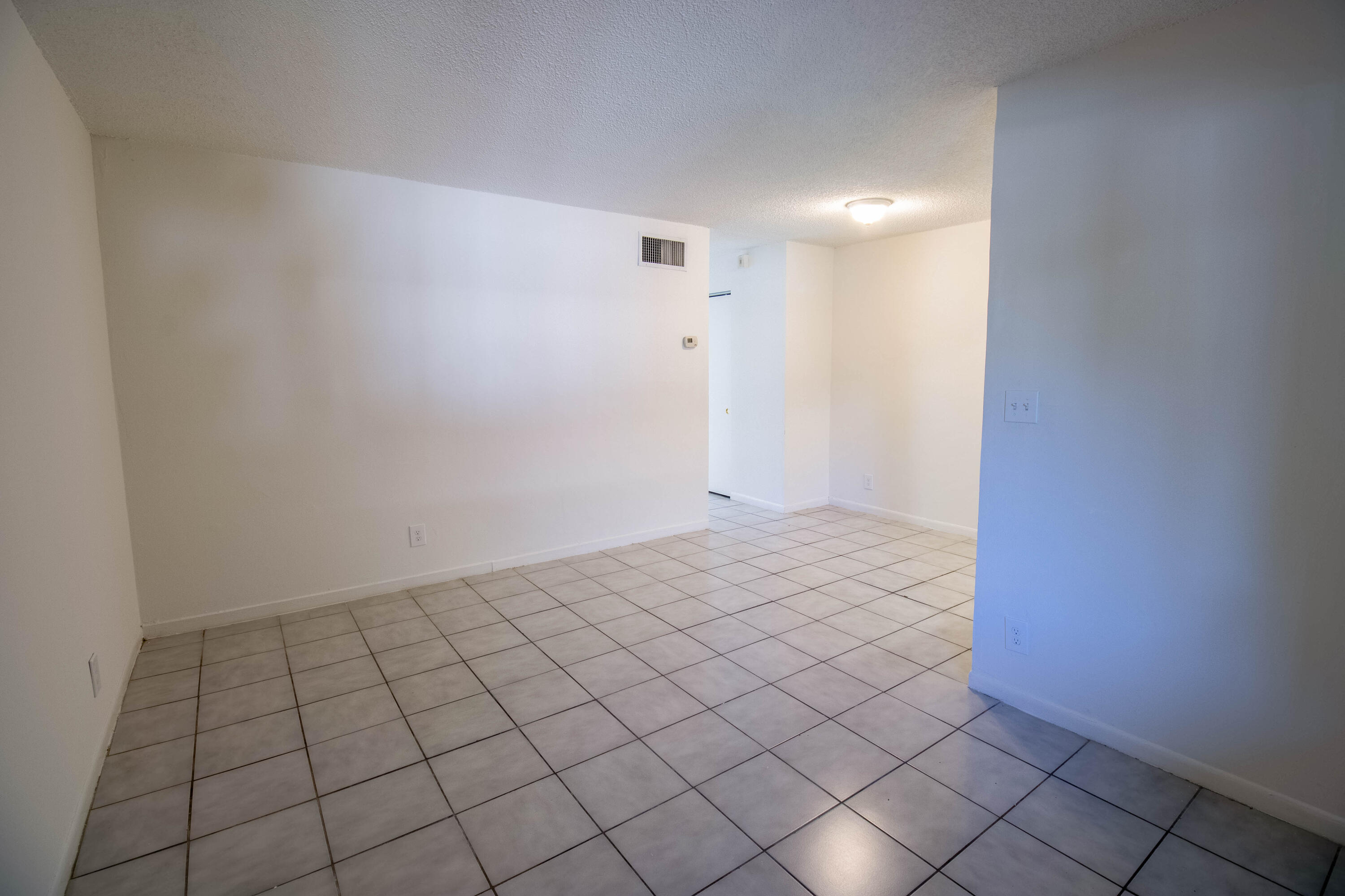 En Renta 1727 LIBERTY Street #4, Hollywood, FL 33020, Hollywood, FL 33020