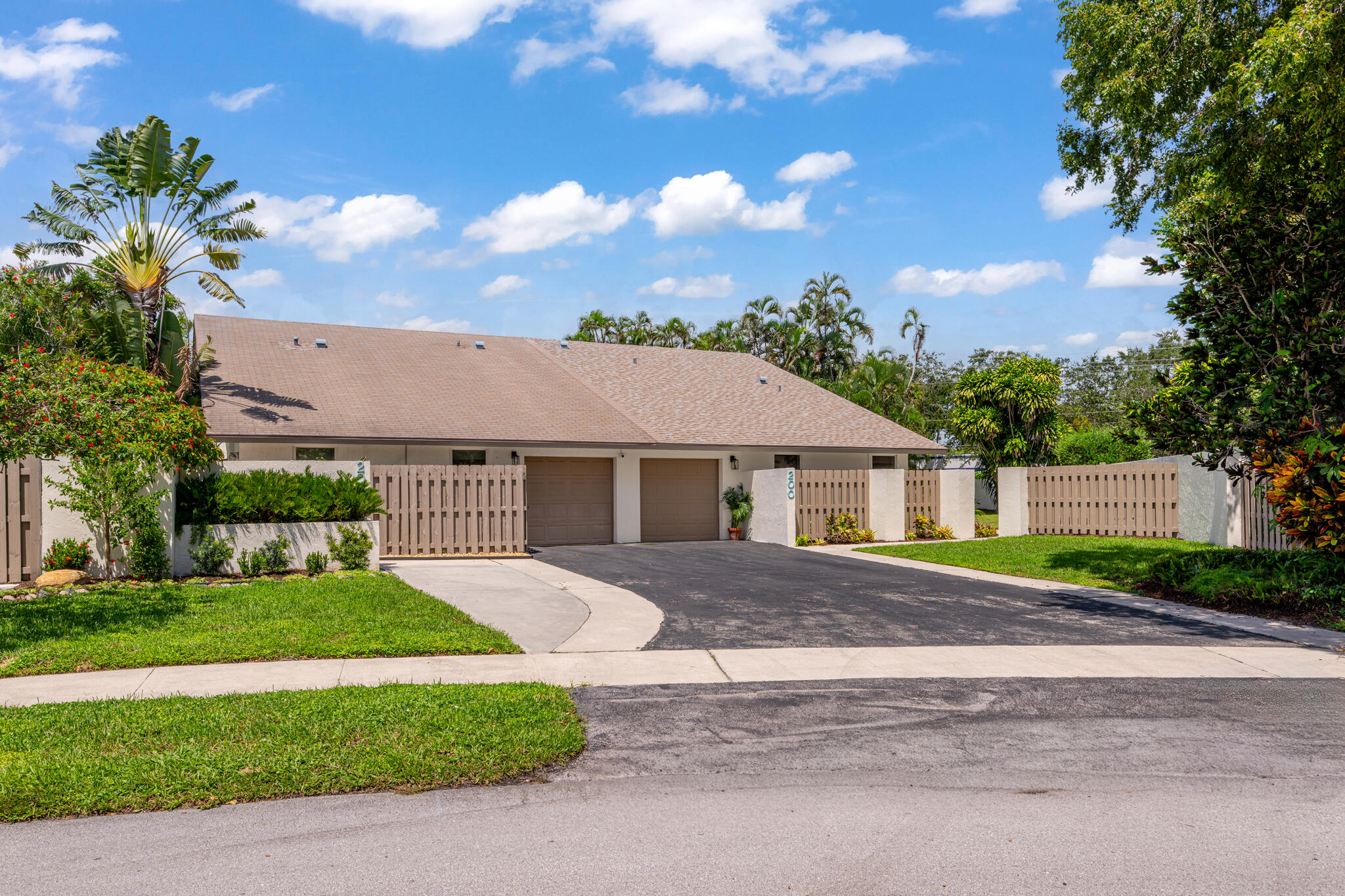 En Venta 200 SW 29th Avenue, Delray Beach, FL 33445, Delray Beach, FL 33445