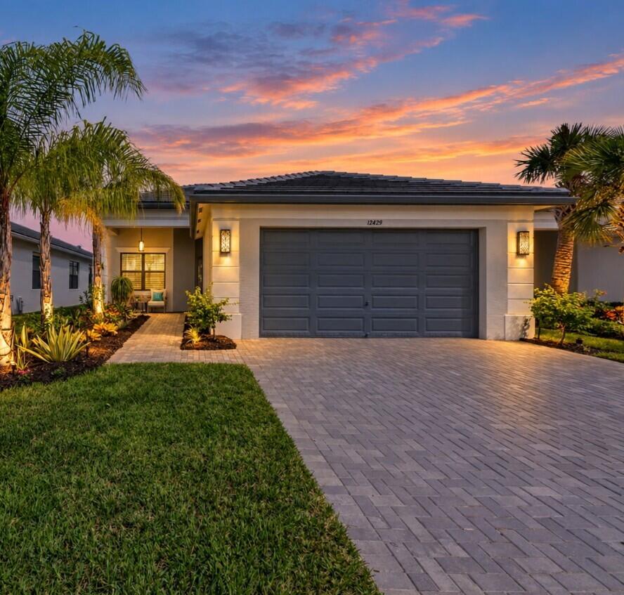 En Venta 12429 SW HIGH TIDE Road, Port St. Lucie, FL 34987, Port St. Lucie, FL 34987