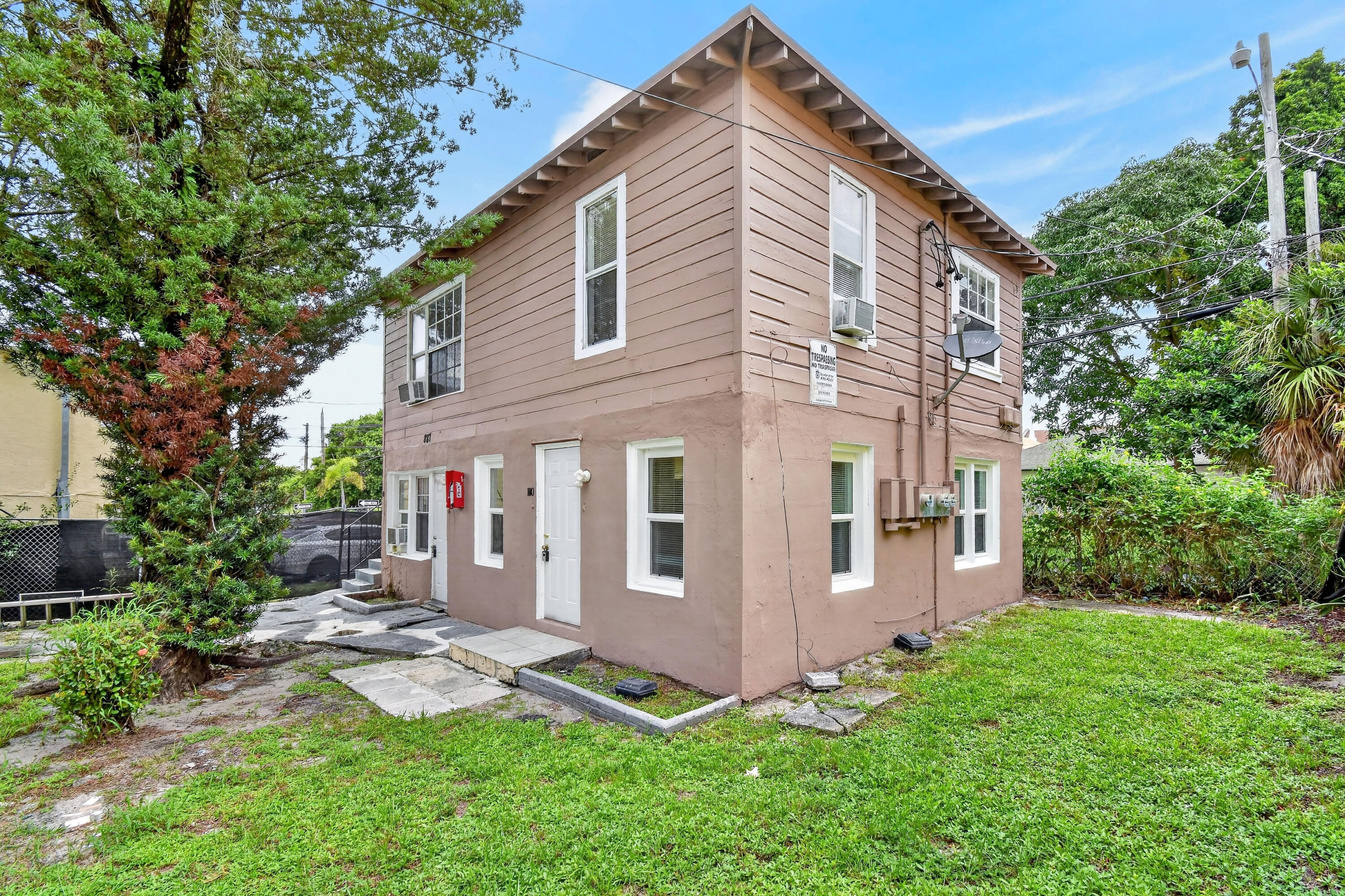 En Renta 885-887 7TH Street #100, West Palm Beach, FL 33401, West Palm Beach, FL 33401