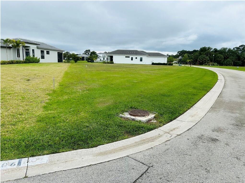 En Venta 156 SE Via Bisento, Port St. Lucie, FL 34952, Port St. Lucie, FL 34952