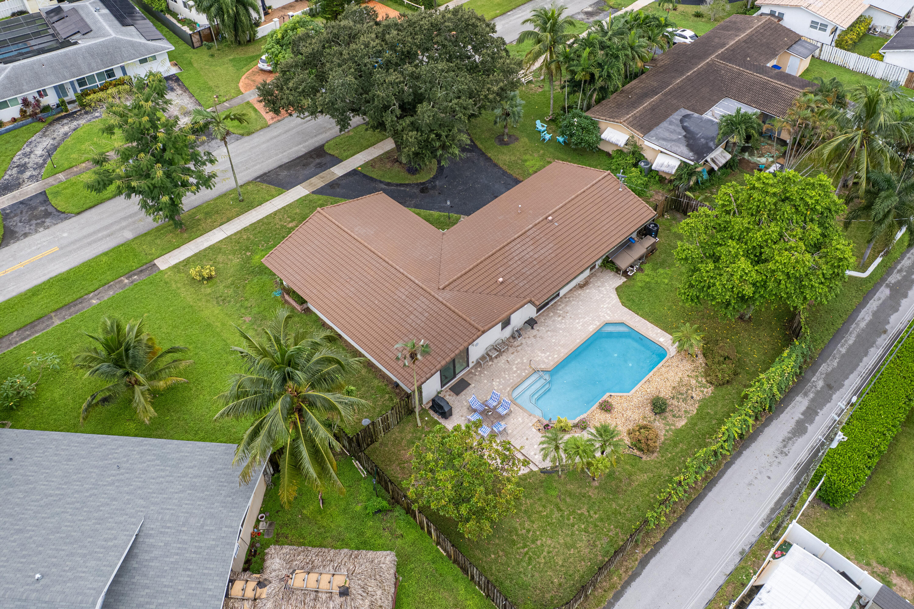 En Venta 720 N CRESCENT Drive, Hollywood, FL 33021, Hollywood, FL 33021