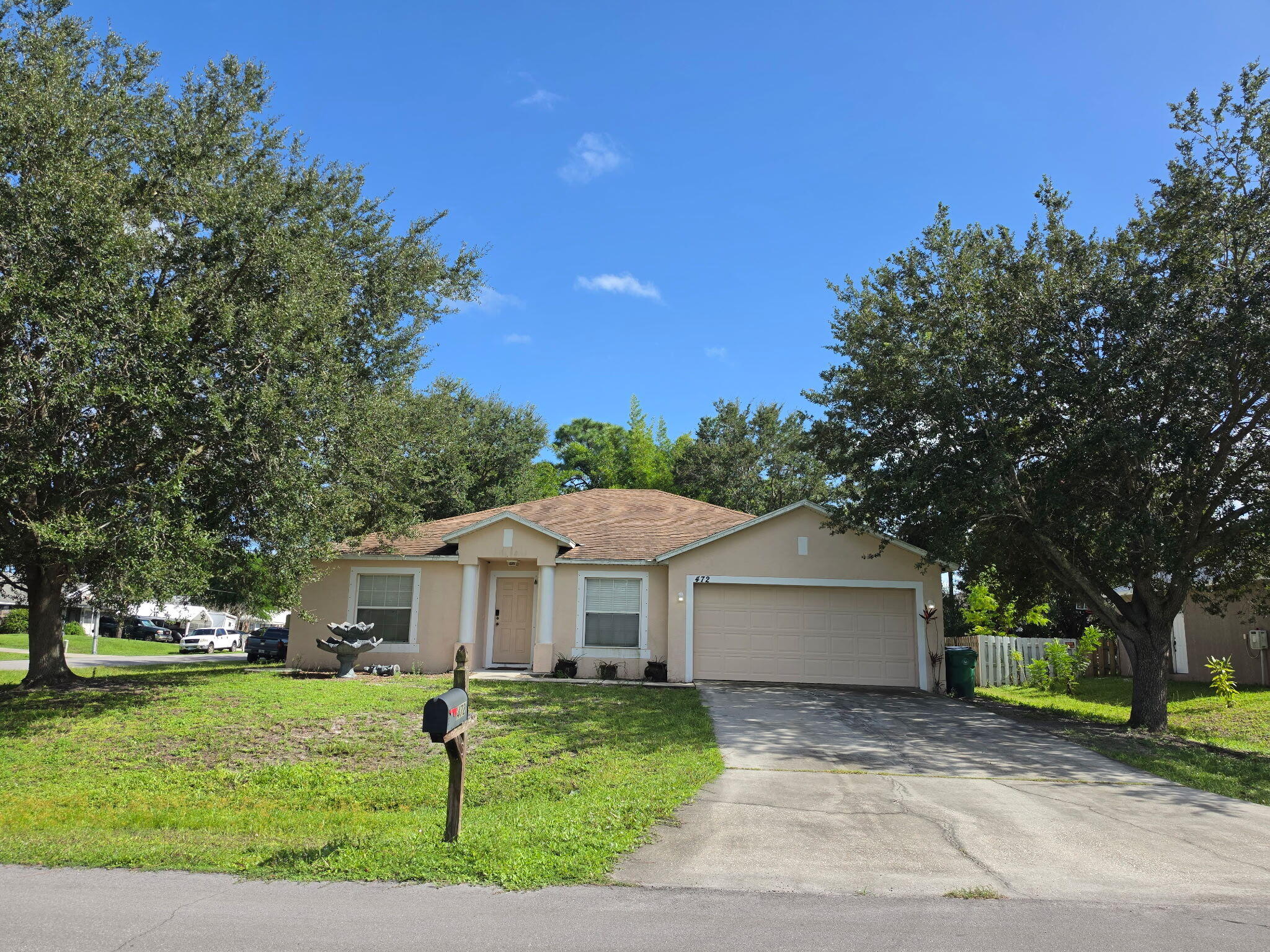 En Venta 472 SE Justine Terrace, Port St. Lucie, FL 34983, Port St. Lucie, FL 34983