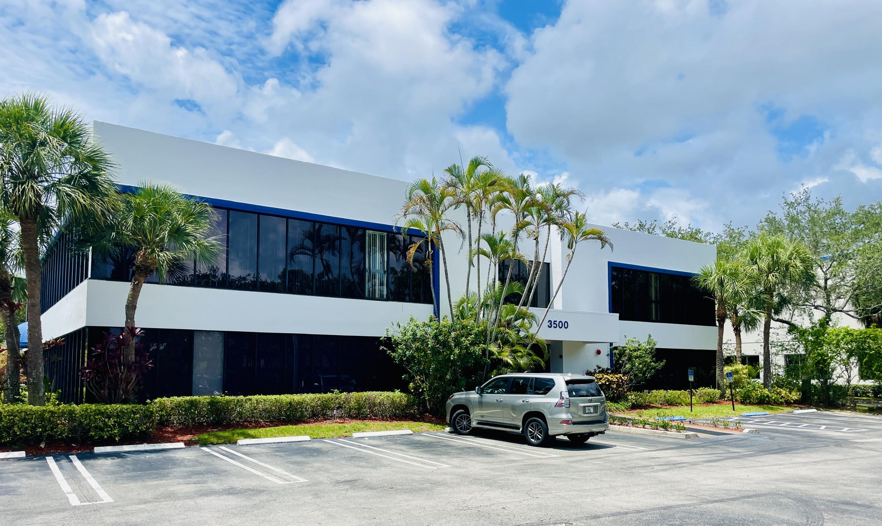 En Renta 3500 Gateway Drive 100, Pompano Beach, FL 33069, Pompano Beach, FL 33069