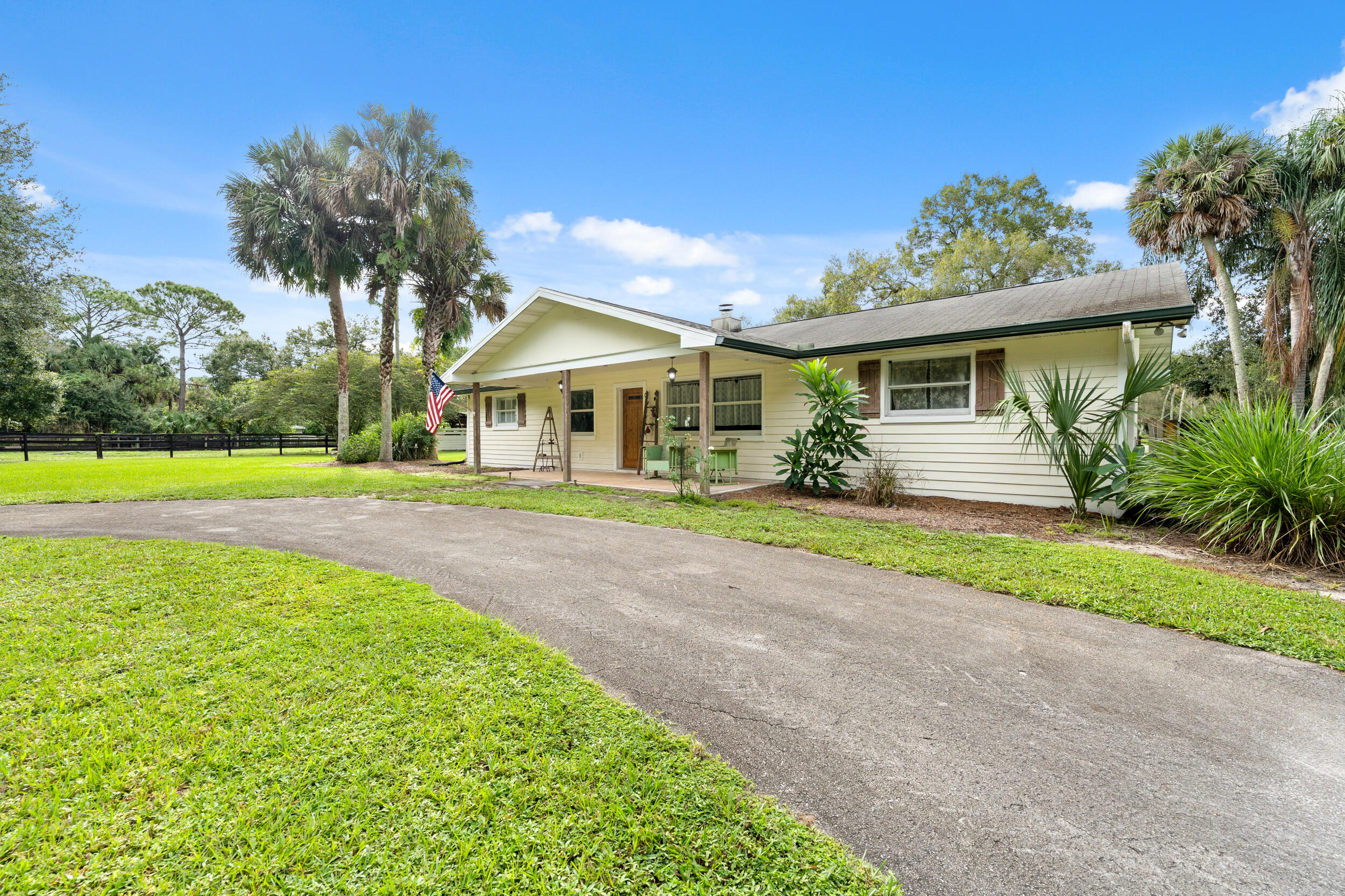 En Venta 5258 SW CHEROKEE Street, Palm City, FL 34990, Palm City, FL 34990