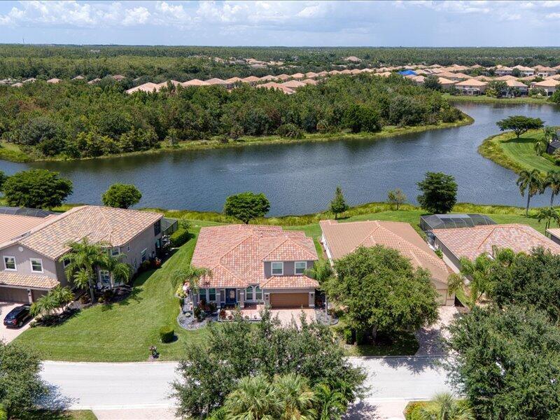En Venta 20458 Torre Del Lago Street, Estero, FL 33928, Estero, FL 33928