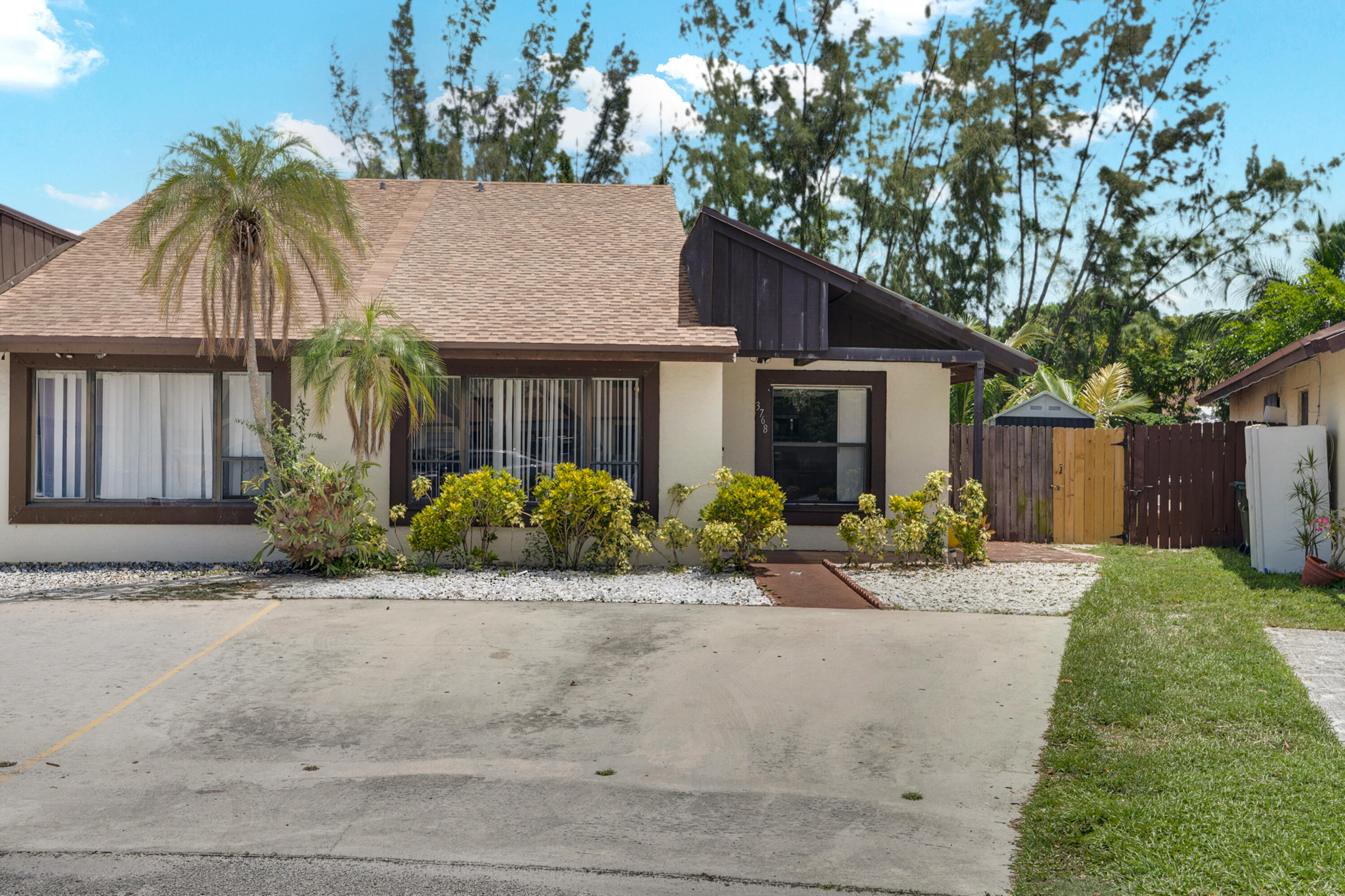 En Renta 3768 MIL LAKE Court, Greenacres, FL 33463, Greenacres, FL 33463