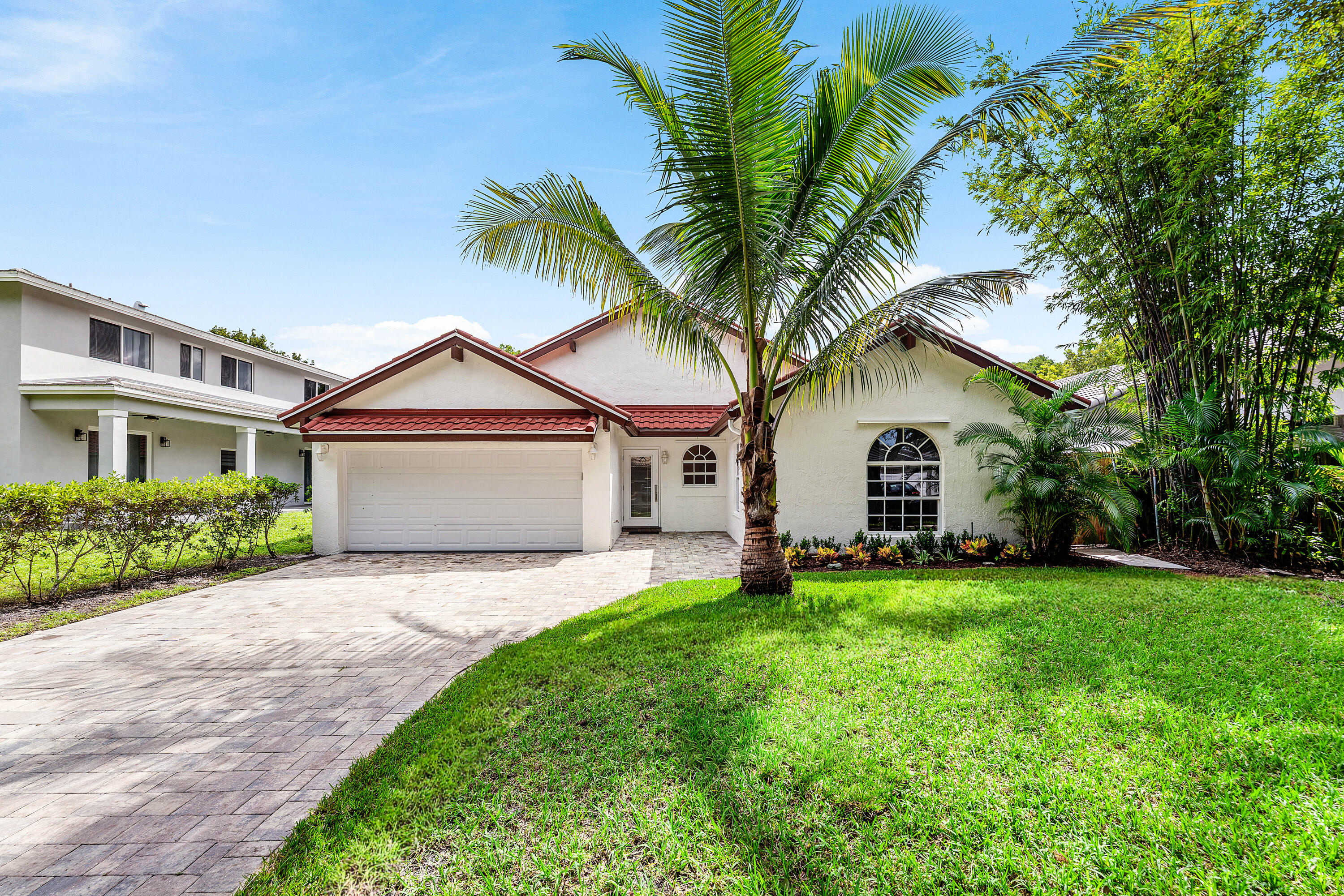 En Venta 3145 W Quayside Drive, Hollywood, FL 33026, Hollywood, FL 33026