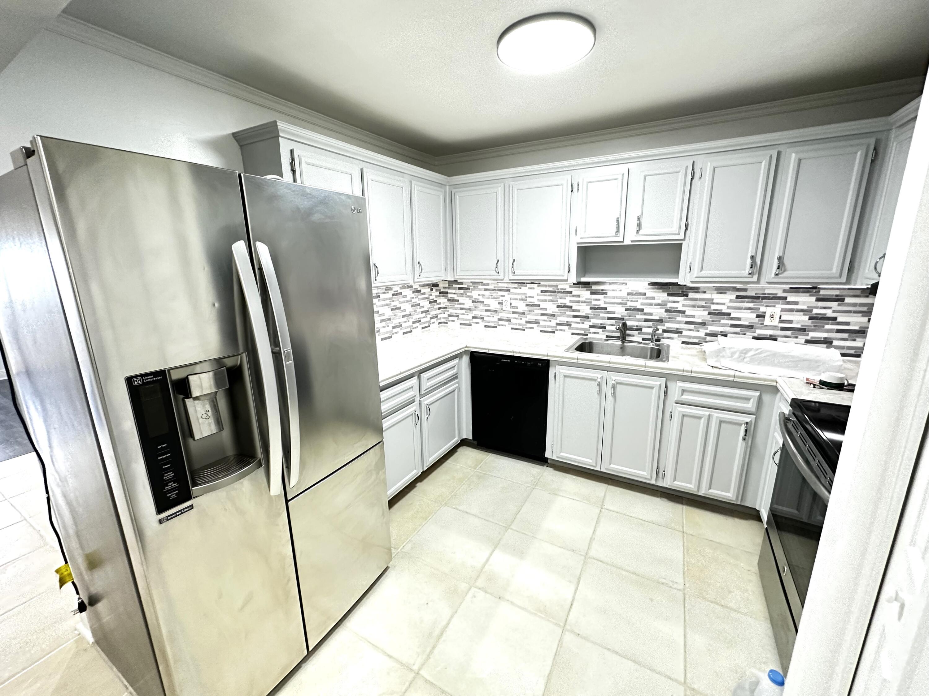En Renta 5050 NW 7TH Street 602, Miami, FL 33126, Miami, FL 33126
