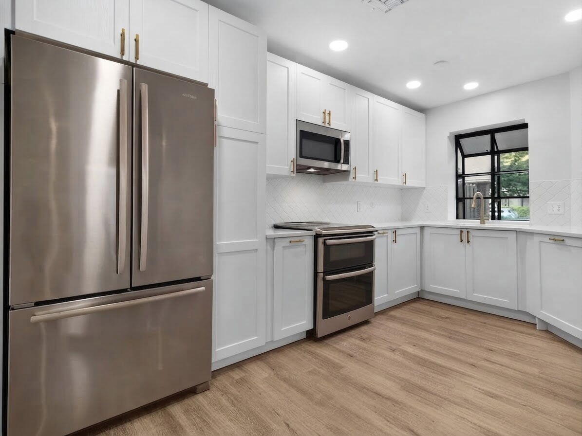 En Venta 5250 EUROPA Drive B, Boynton Beach, FL 33437, Boynton Beach, FL 33437