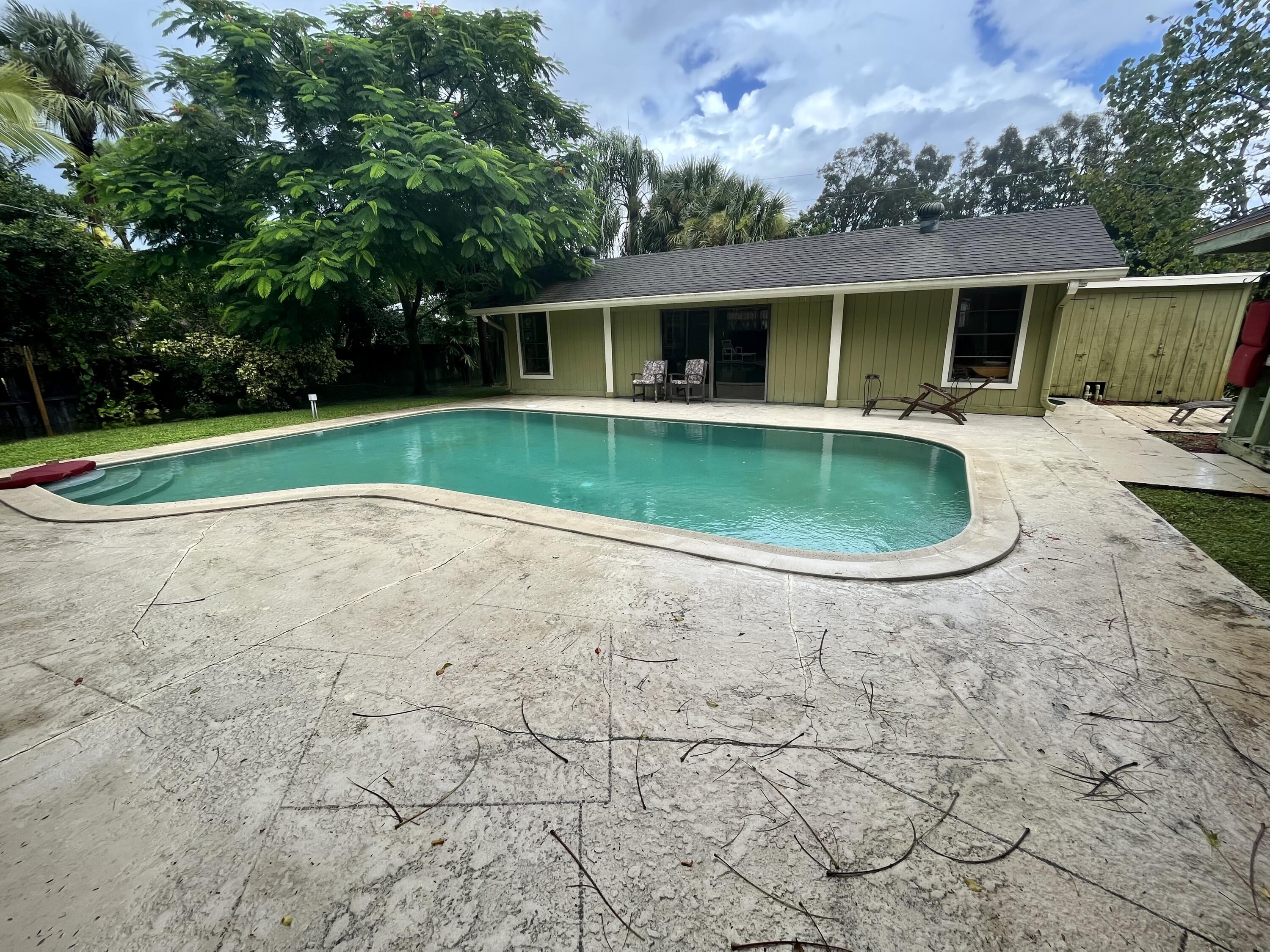 En Renta 4949 Belvedere Road Cottage, West Palm Beach, FL 33415, West Palm Beach, FL 33415