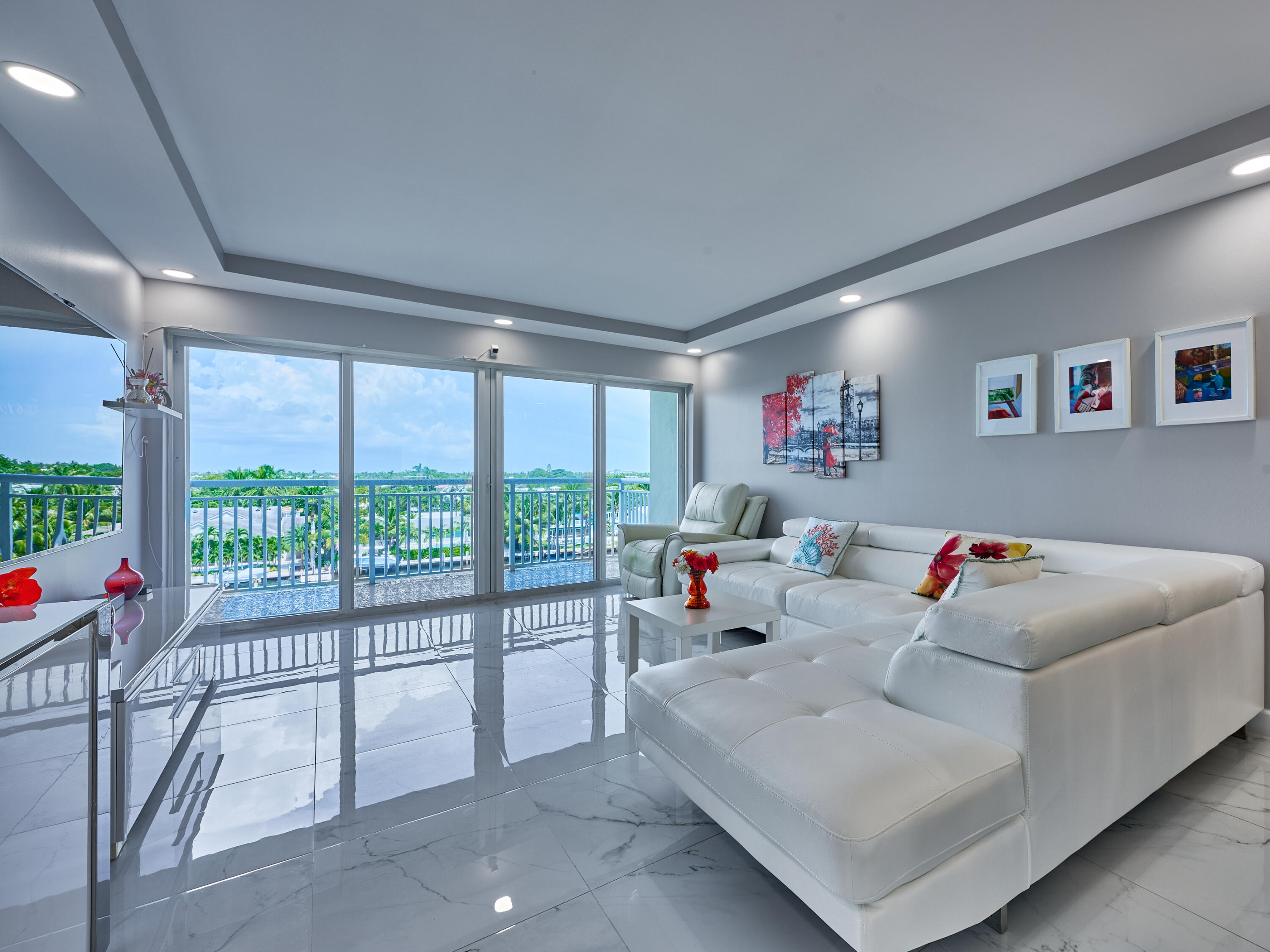 En Venta 2611 N Riverside Drive 606, Pompano Beach, FL 33062, Pompano Beach, FL 33062