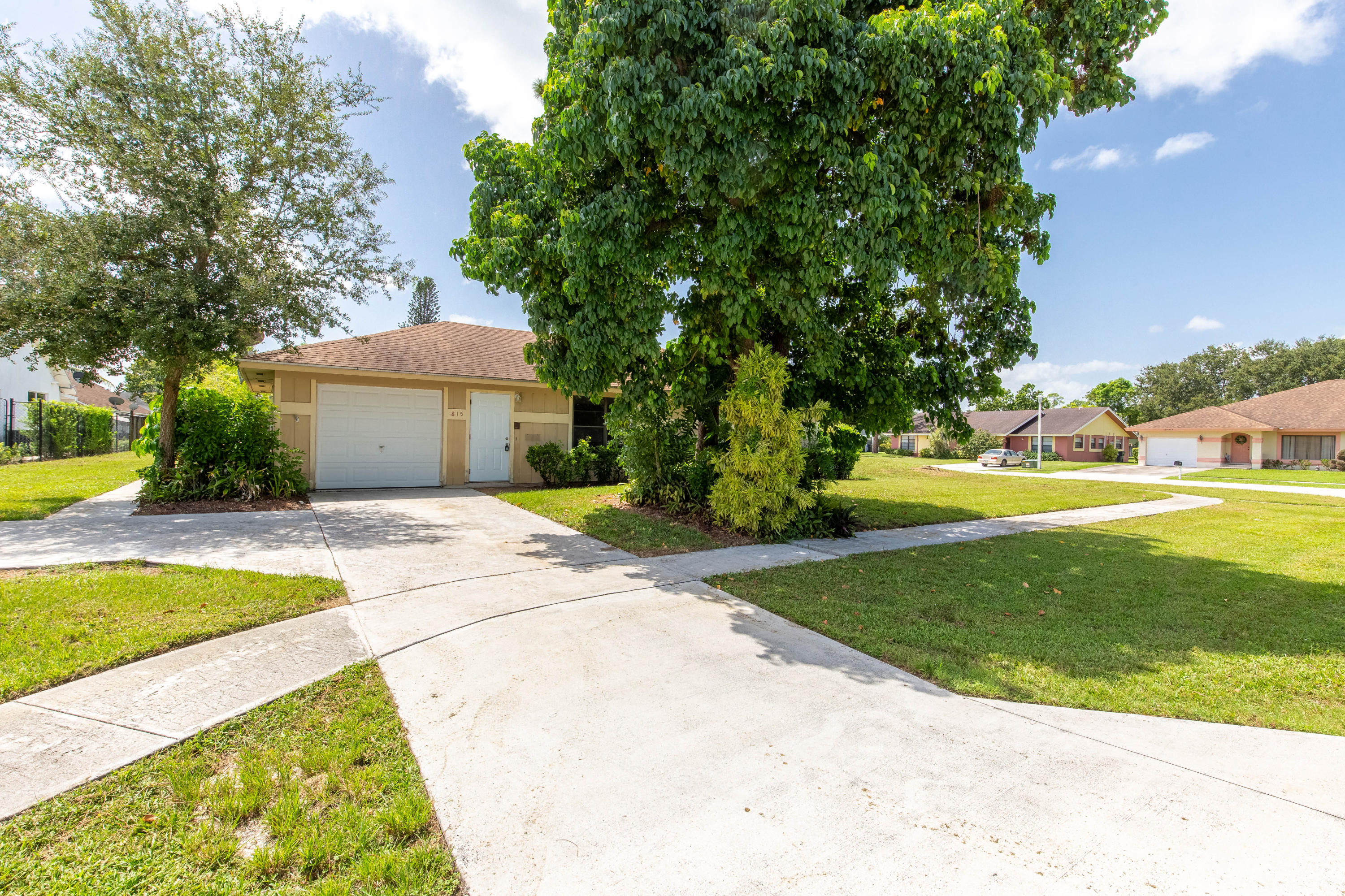 En Renta 815 Peppertree Court, Wellington, FL 33414, Wellington, FL 33414