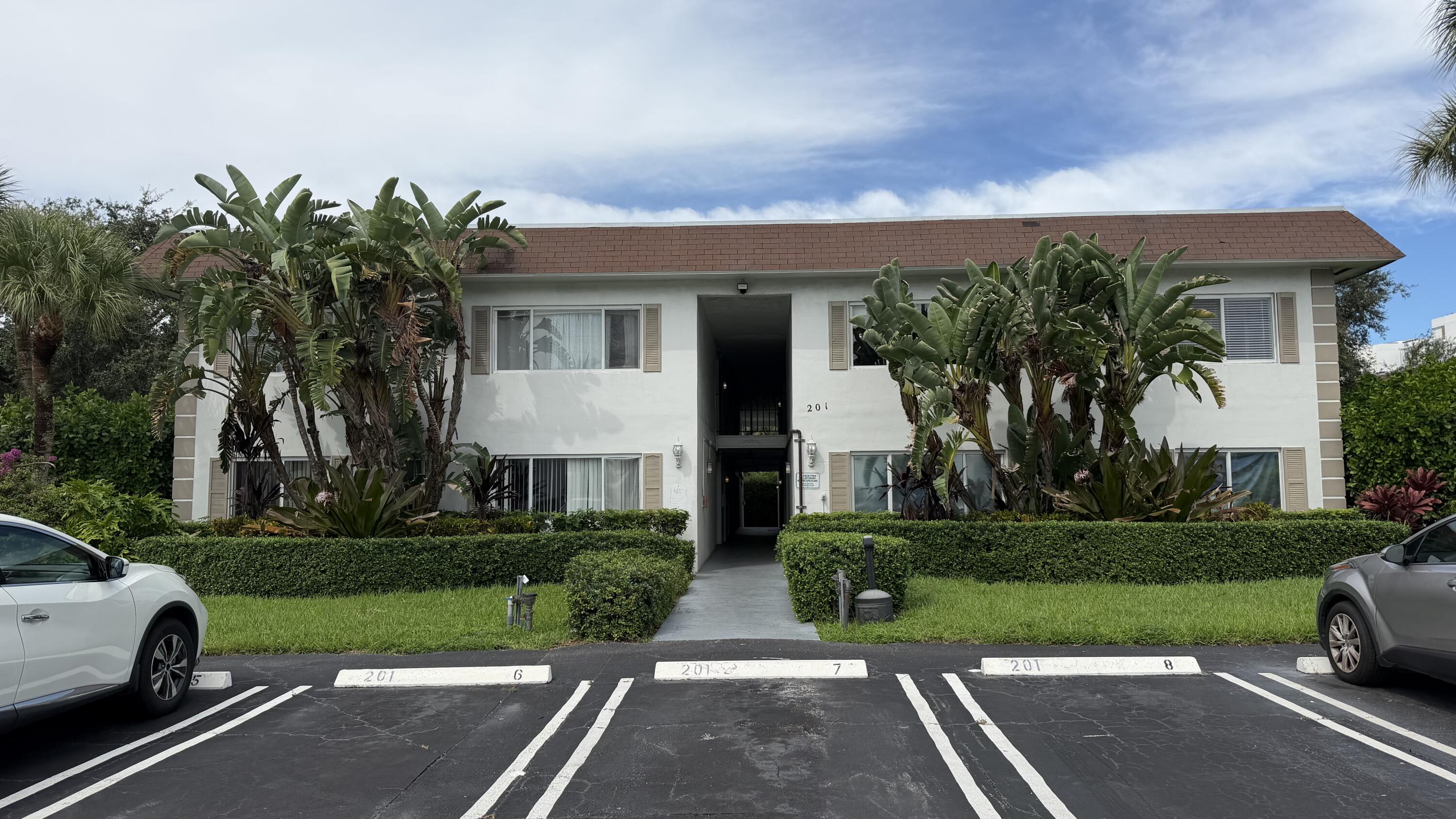 En Renta 201 SE 6TH Avenue 16, Pompano Beach, FL 33060, Pompano Beach, FL 33060
