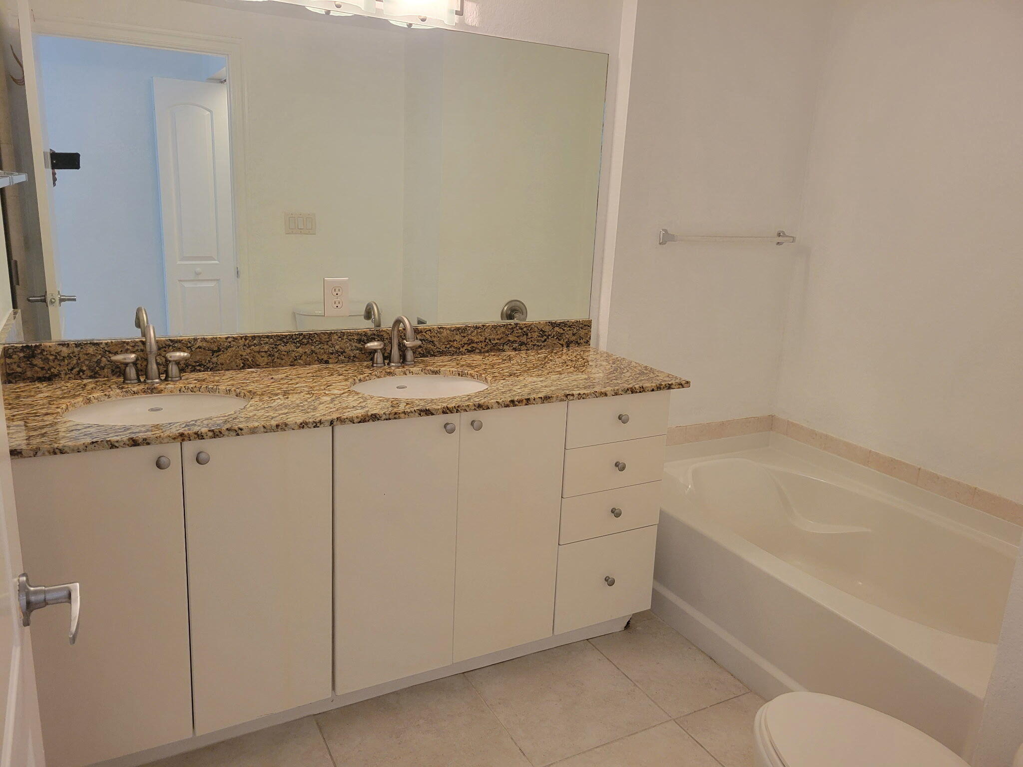 En Renta 1830 RADIUS Drive 210, Hollywood, FL 33020, Hollywood, FL 33020