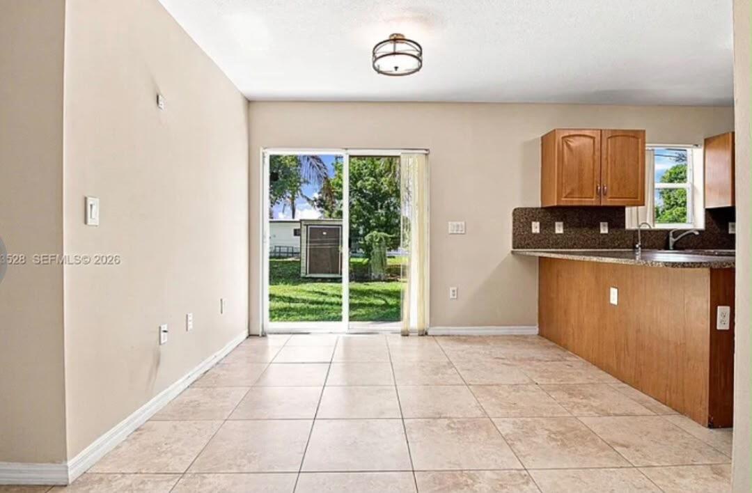 En Renta 3523 NW 194TH Terrace NW, Miami Gardens, FL 33056, Miami Gardens, FL 33056