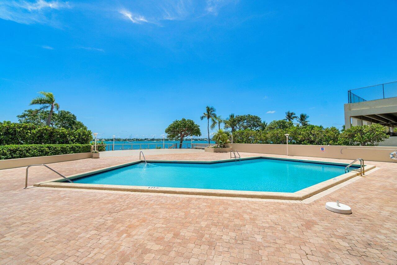 En Renta 5600 N FLAGLER Drive 1904, West Palm Beach, FL 33407, West Palm Beach, FL 33407