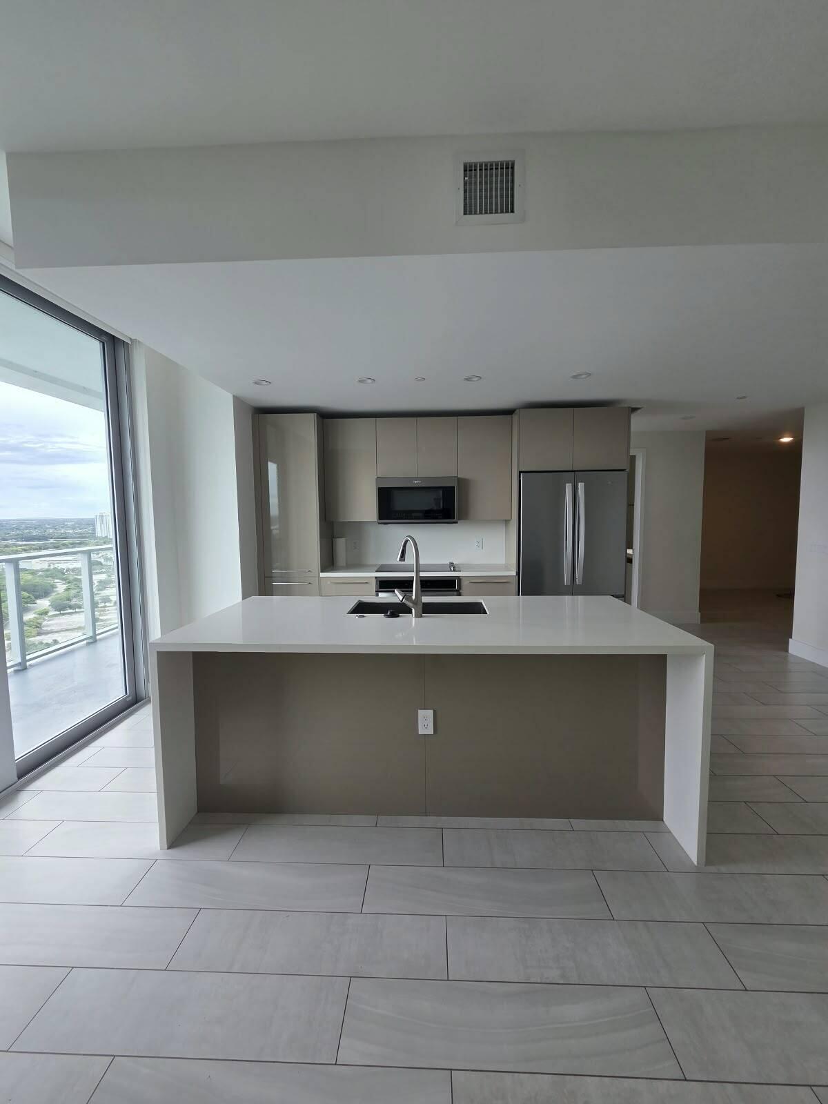 En Renta 2000 METROPICA Way 2401, Sunrise, FL 33323, Sunrise, FL 33323