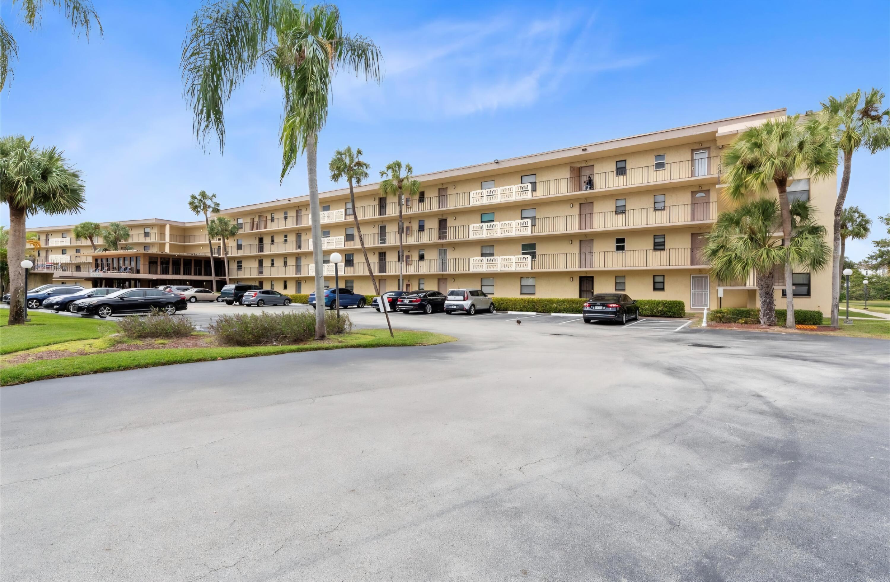 En Renta 9355 SW 8TH Street 212, Boca Raton, FL 33428, Boca Raton, FL 33428