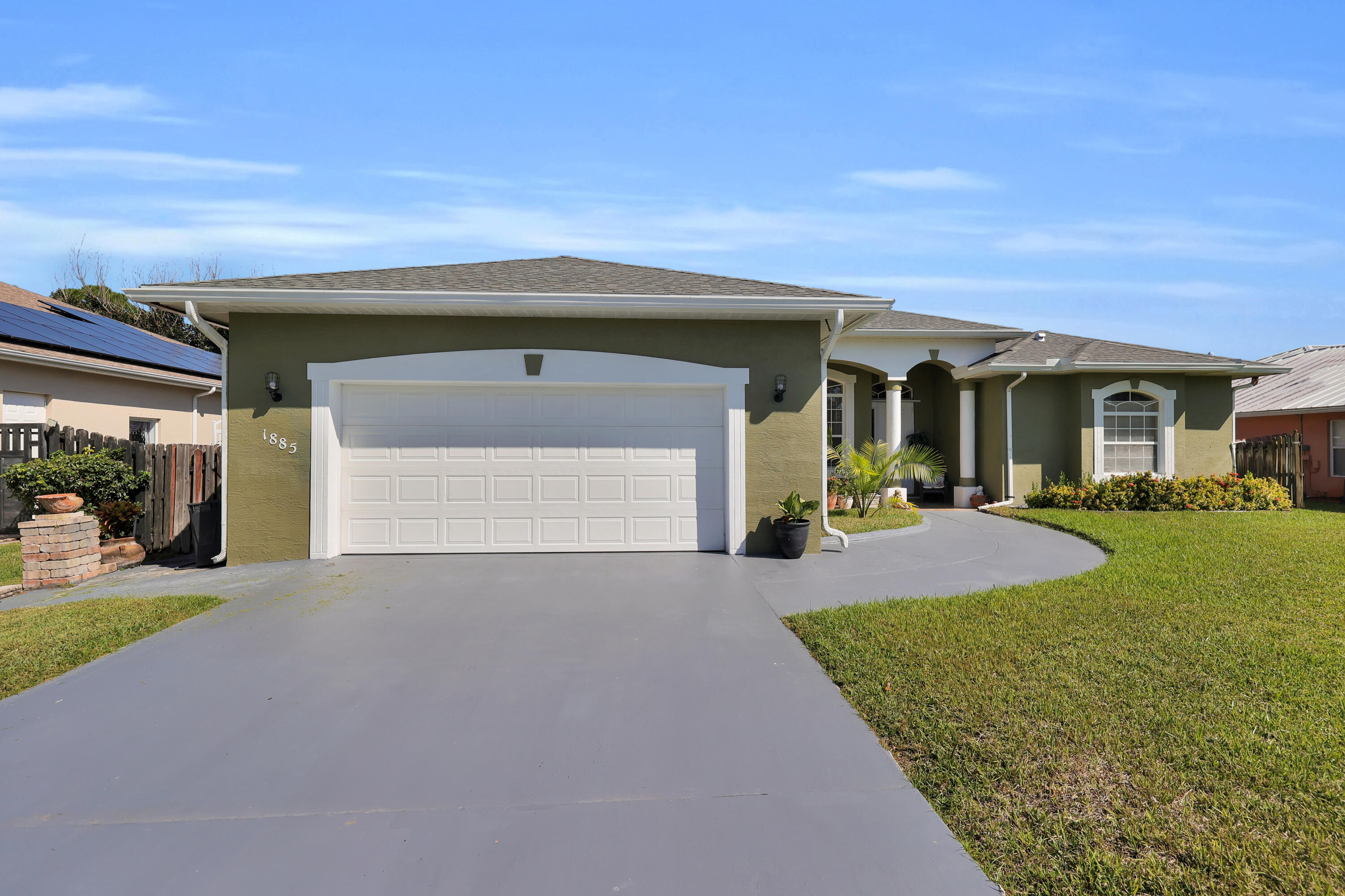 En Venta 1885 SW ALTMAN Avenue, Port St. Lucie, FL 34953, Port St. Lucie, FL 34953