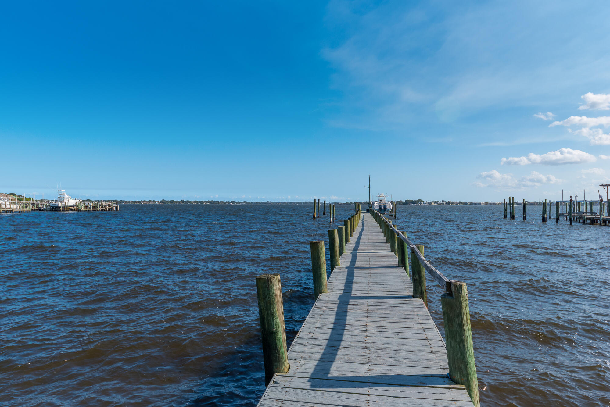 En Renta 1712 NE Seahorse Place, Jensen Beach, FL 34957, Jensen Beach, FL 34957