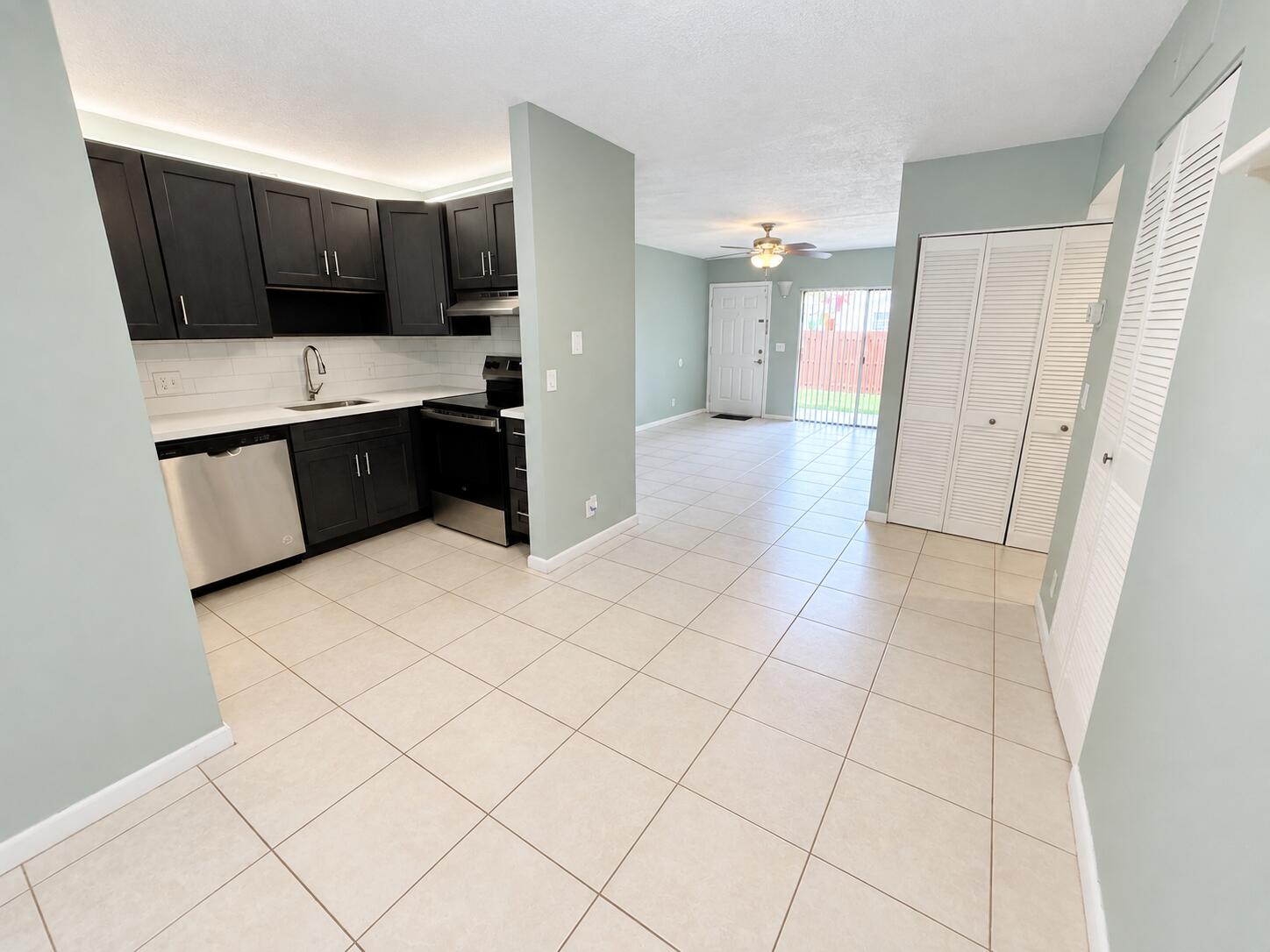 En Venta 3253 NW 104th Avenue, Coral Springs, FL 33065, Coral Springs, FL 33065