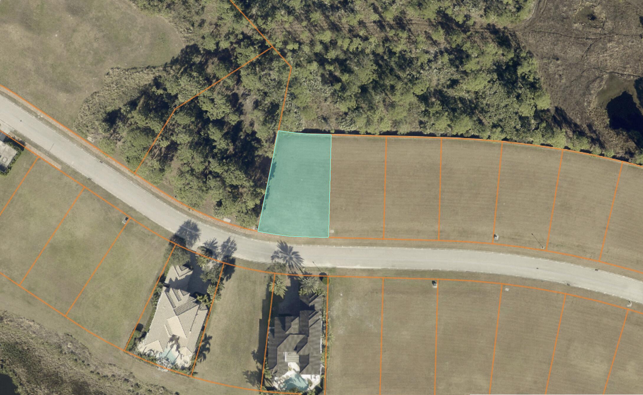 En Venta 129 SE TRAMONTO Street, Port St. Lucie, FL 34984, Port St. Lucie, FL 34984