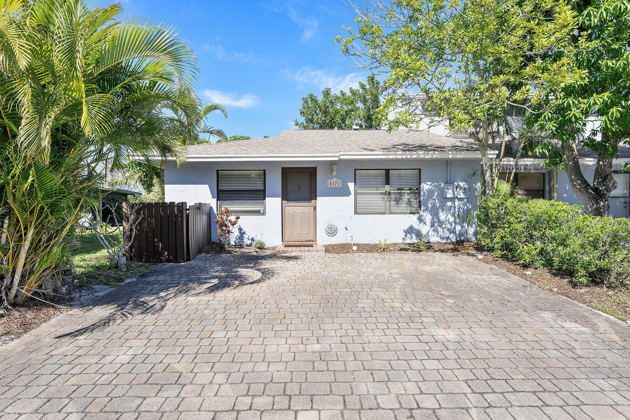 En Renta 5171 Tennis Lane, Delray Beach, FL 33484, Delray Beach, FL 33484